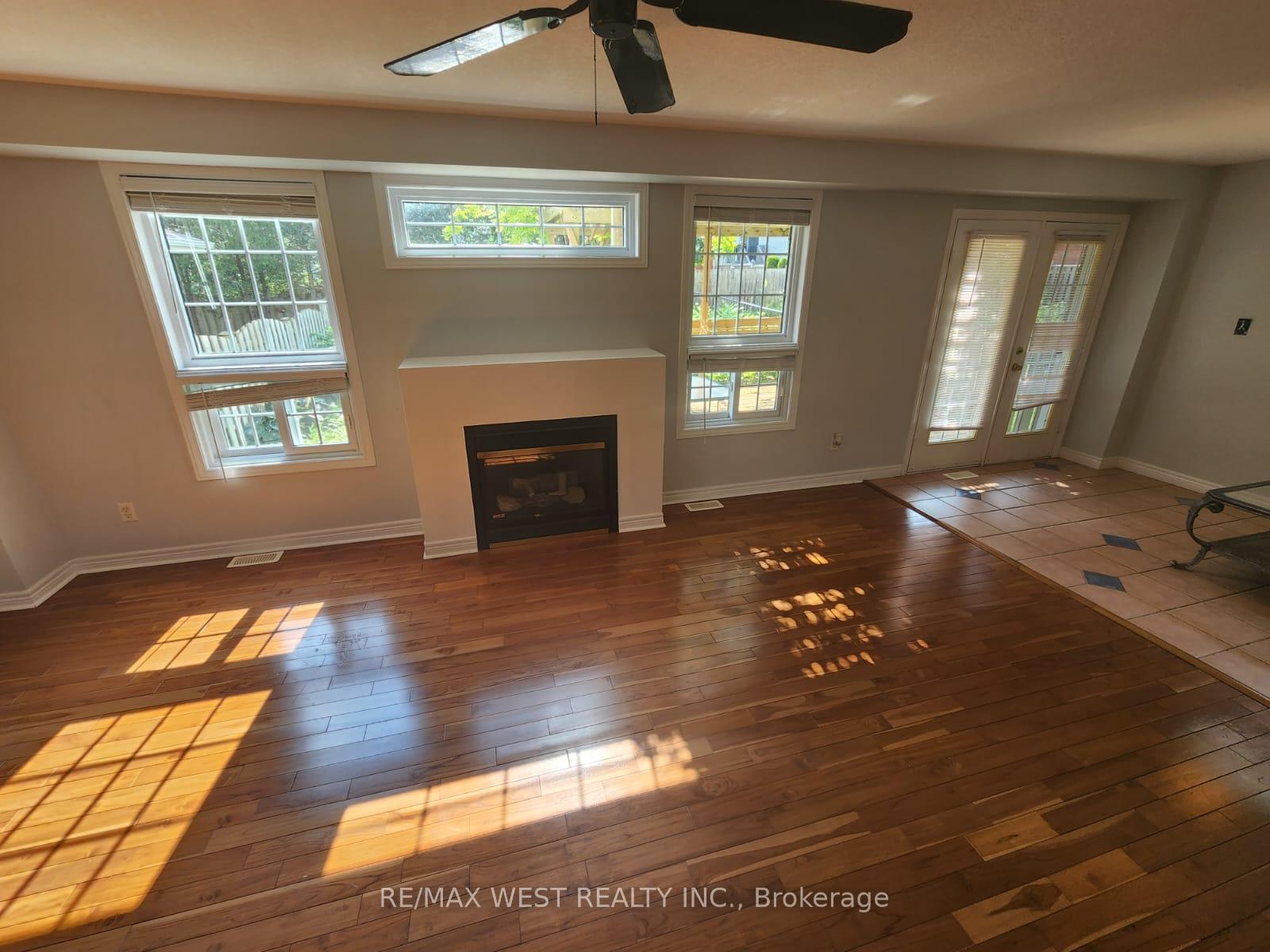 Photo 10 of 792 Butternut Avenue, Waterloo, Clair Hills — HOMEH
