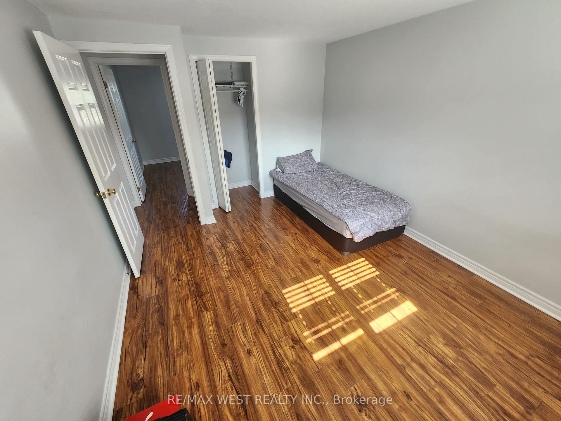 Photo 20 of 792 Butternut Avenue, Waterloo, Clair Hills — HOMEH
