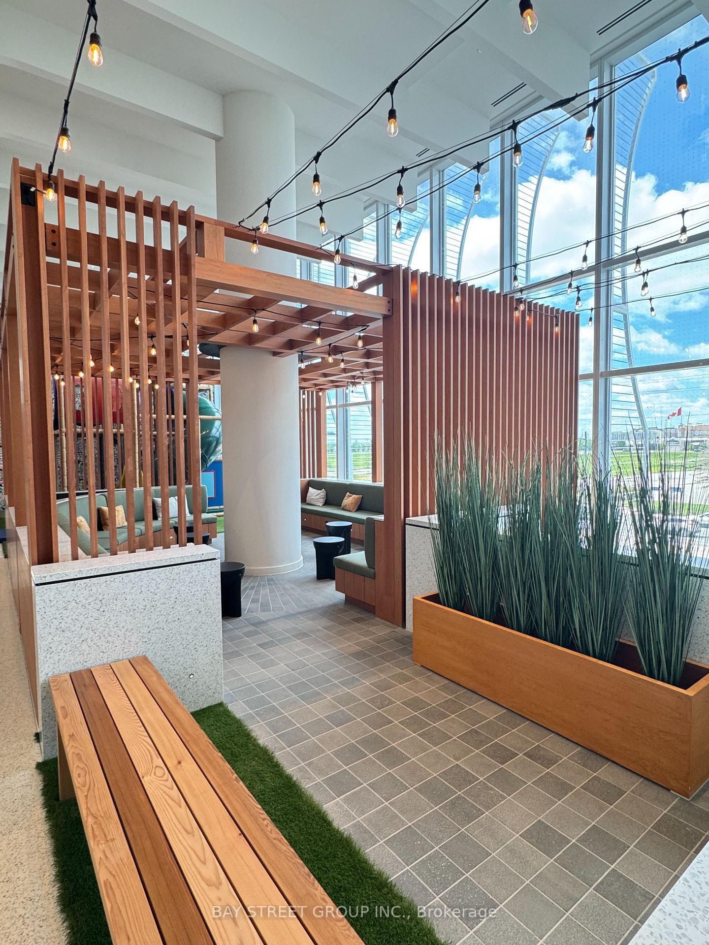 Photo 22 of Unit 5510, 8 Interchange Way, Vaughan, Vaughan Corporate Centre — HOMEH
