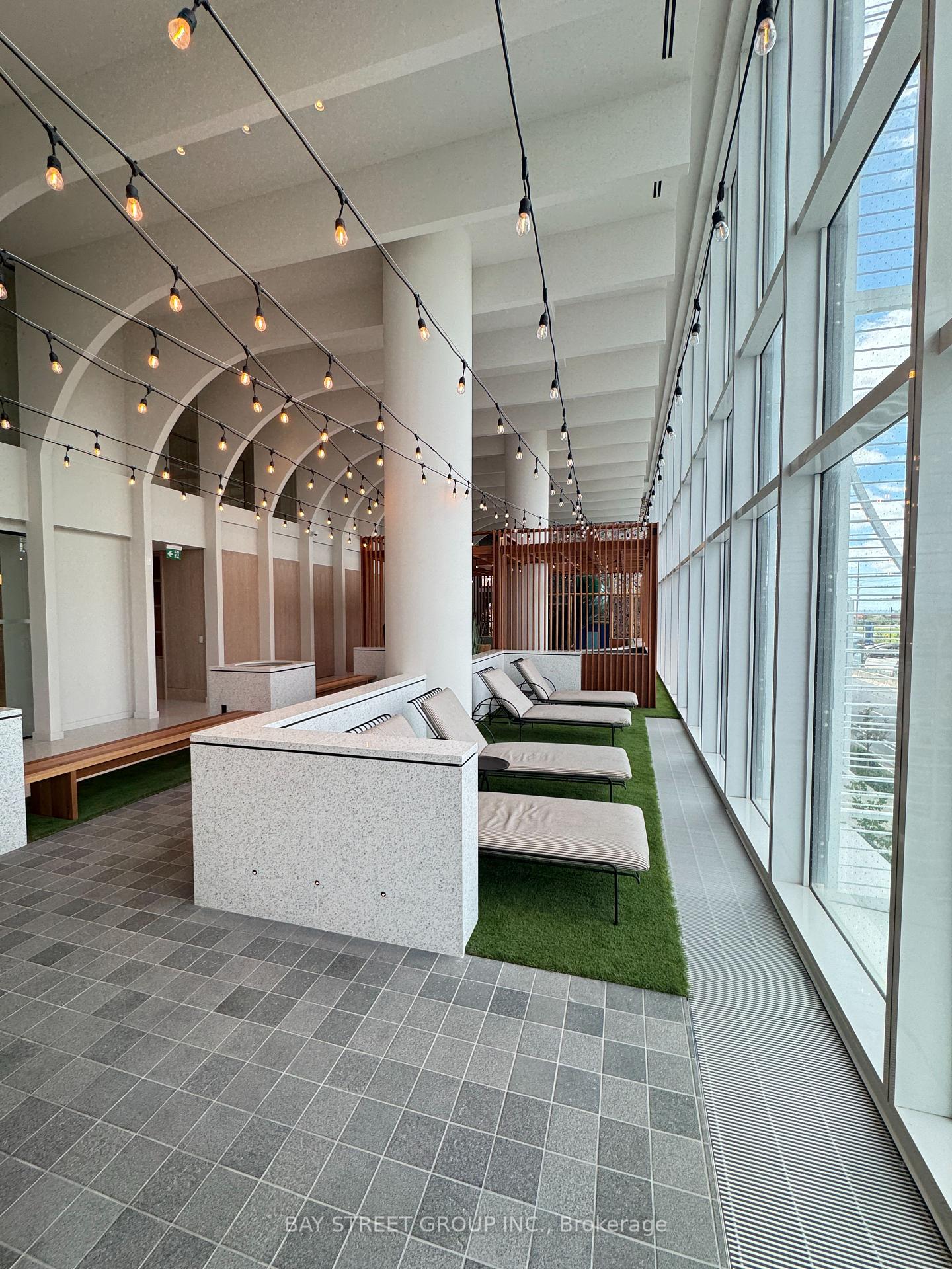 Photo 23 of Unit 5510, 8 Interchange Way, Vaughan, Vaughan Corporate Centre — HOMEH