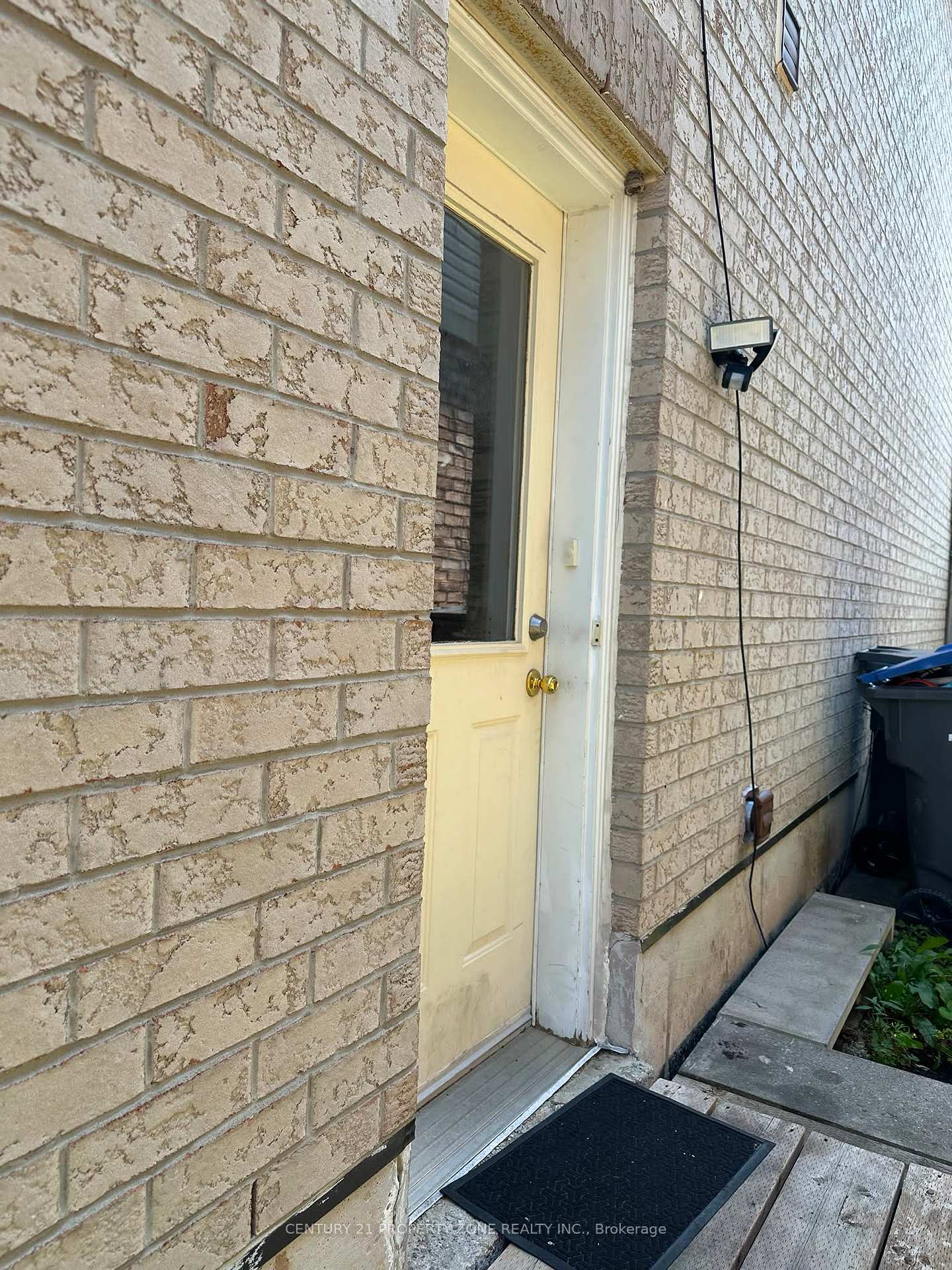 Front of 79 Pertosa Drive