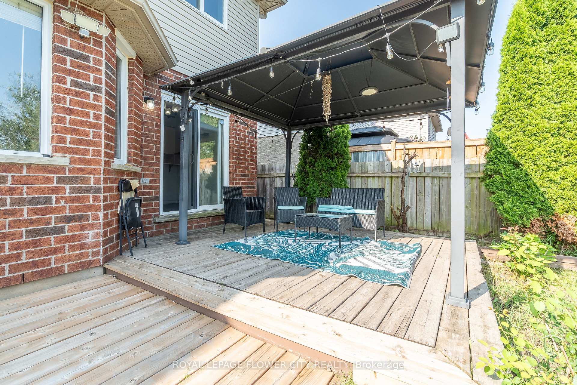 Photo 34 of 99 Windflower Drive, Kitchener, Larentian West — HOMEH