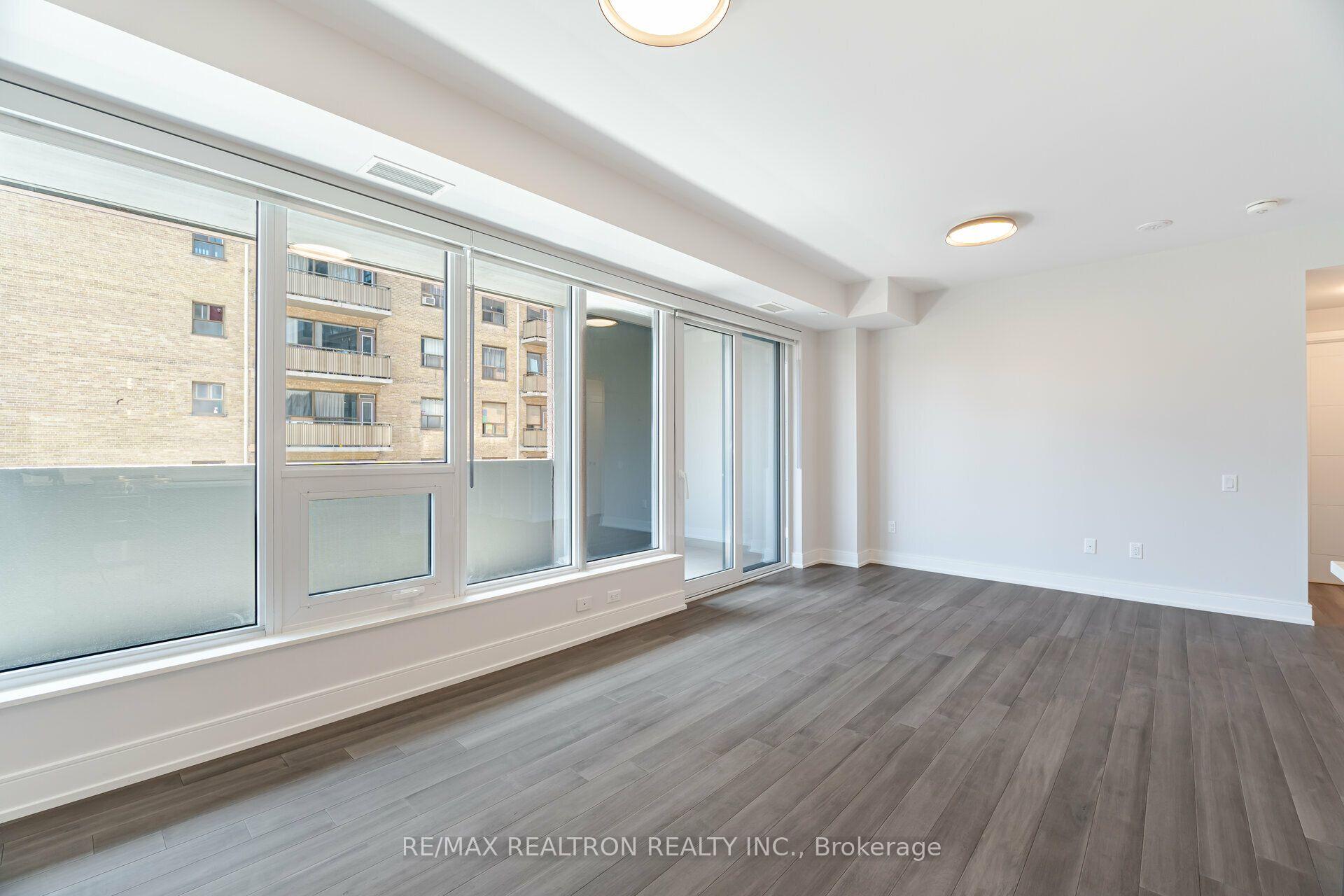Photo 9 of Unit 514, 2525 Bathurst Street, Toronto, Forest Hill North — HOMEH
