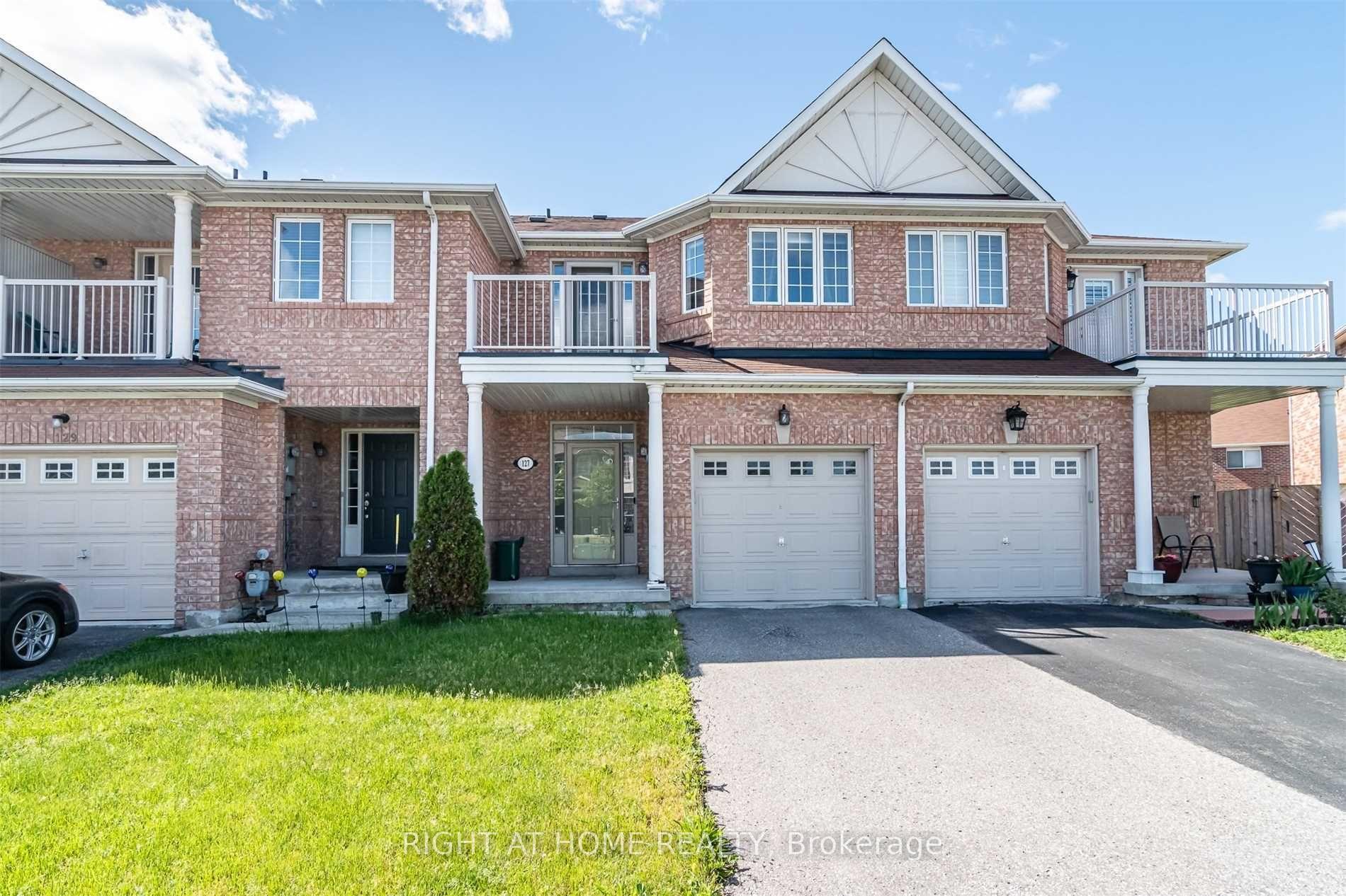 Photo 1 of 127 Angier Crescent, Ajax, South East — HOMEH