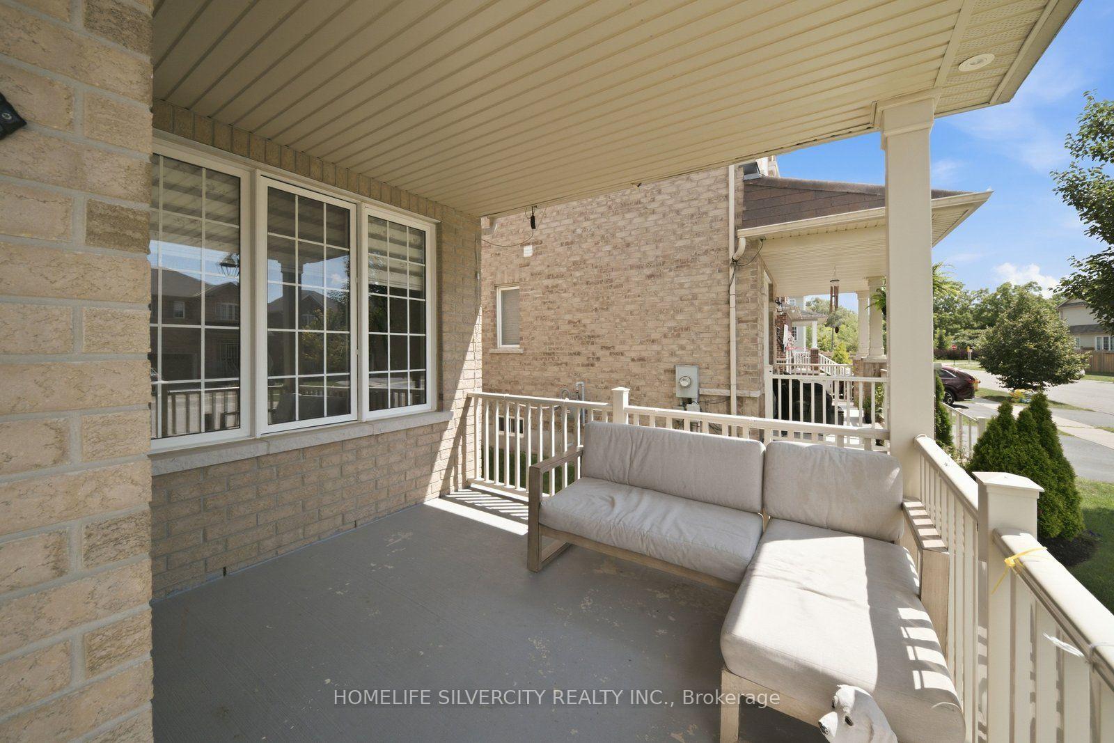 Photo 4 of 57 Cheevers Road, Brantford, Empire South — HOMEH