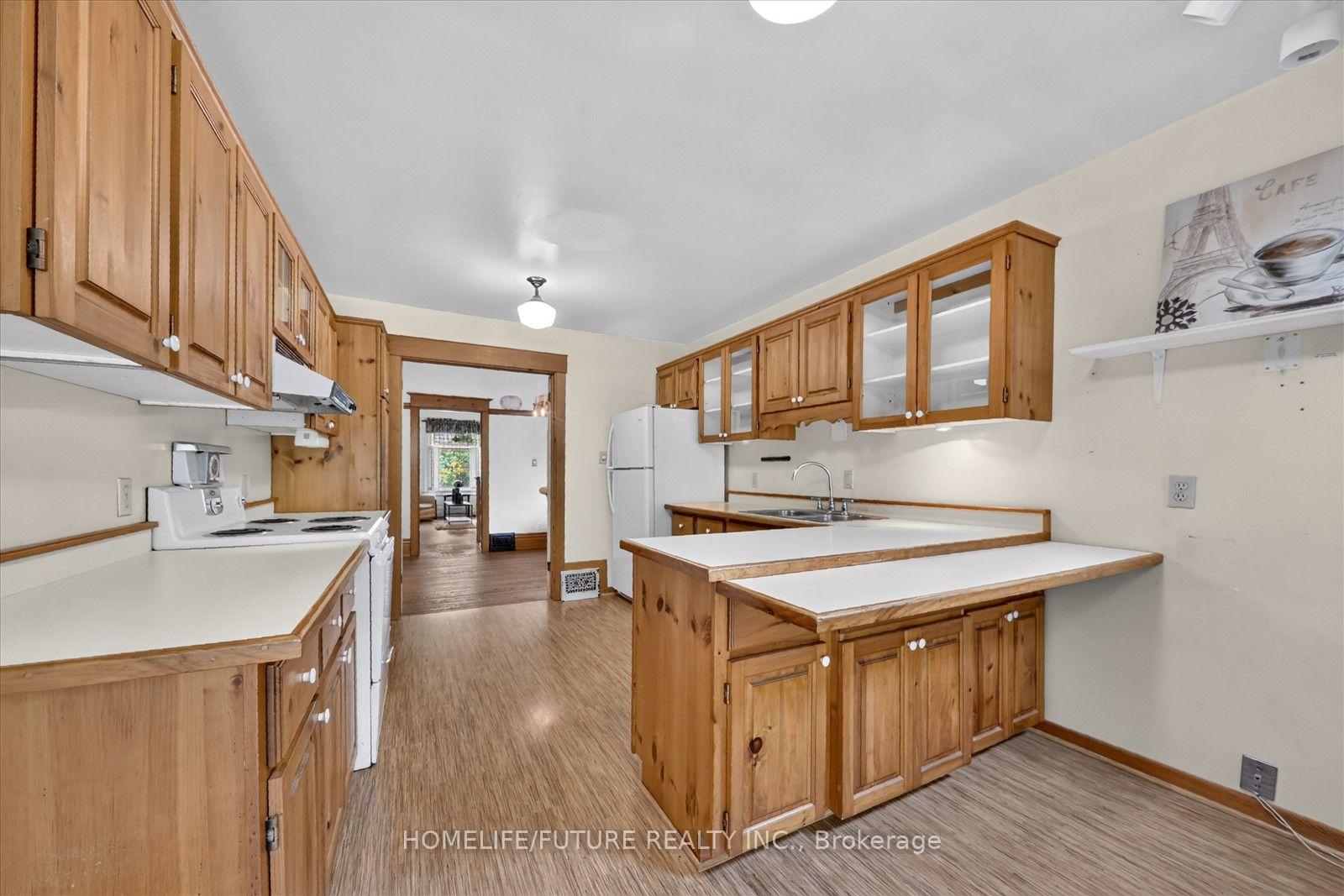Photo 20 of 56 Sparkhall Avenue, Toronto, North Riverdale — HOMEH