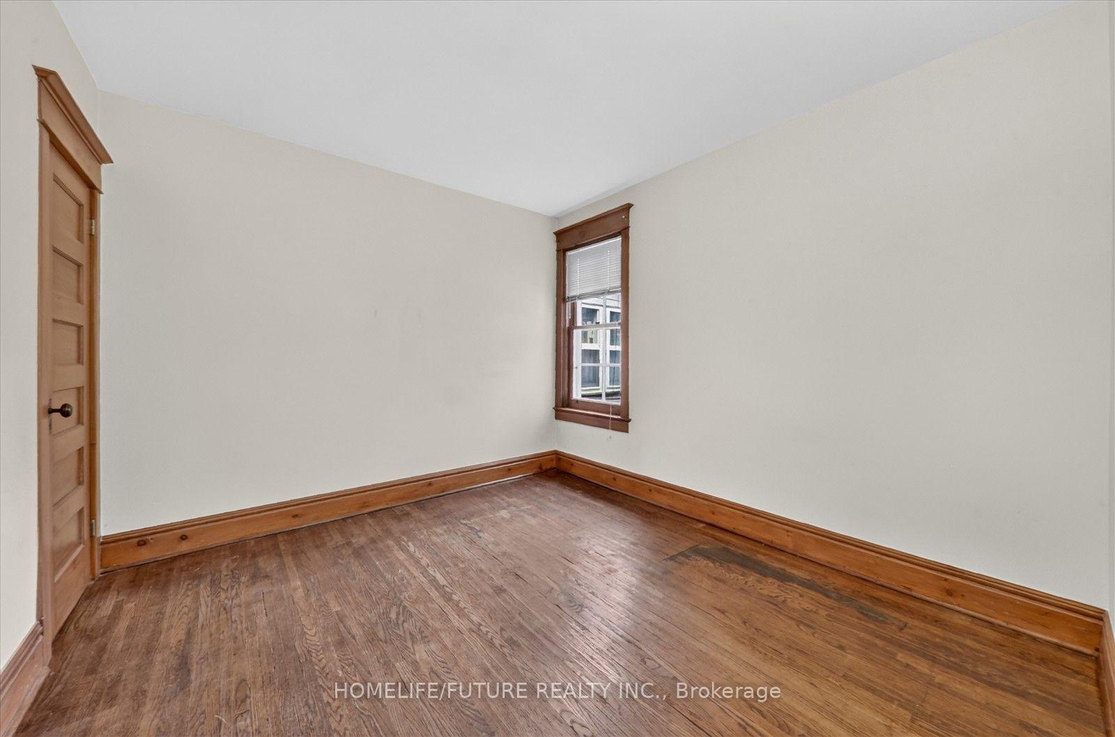 Photo 26 of 56 Sparkhall Avenue, Toronto, North Riverdale — HOMEH