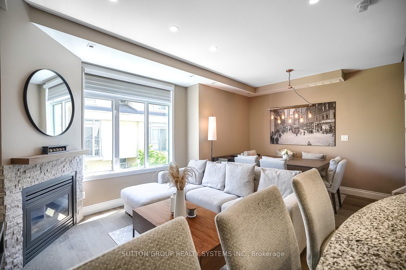 Photo 6 of Unit 323, 32 Stadium Road, Toronto, Niagara — HOMEH