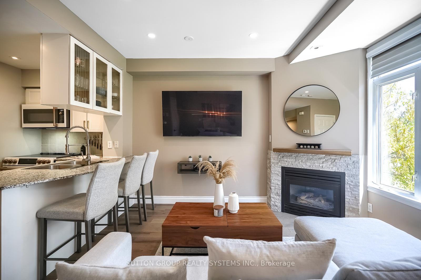 Photo 8 of Unit 323, 32 Stadium Road, Toronto, Niagara — HOMEH