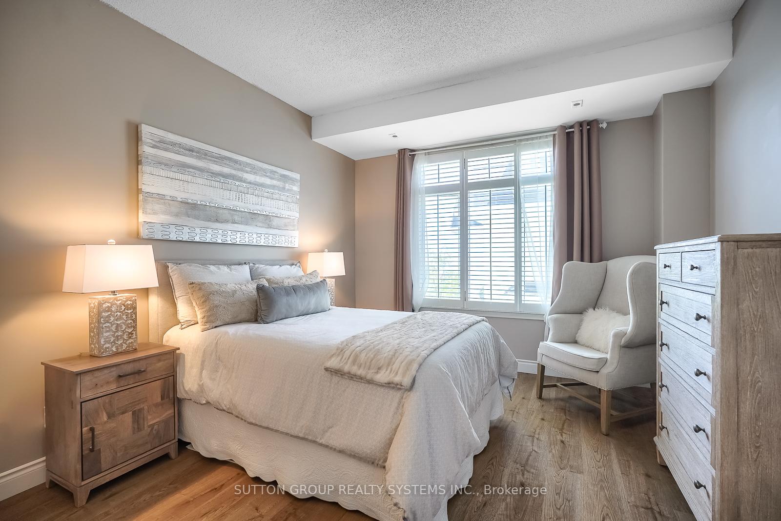Photo 20 of Unit 323, 32 Stadium Road, Toronto, Niagara — HOMEH