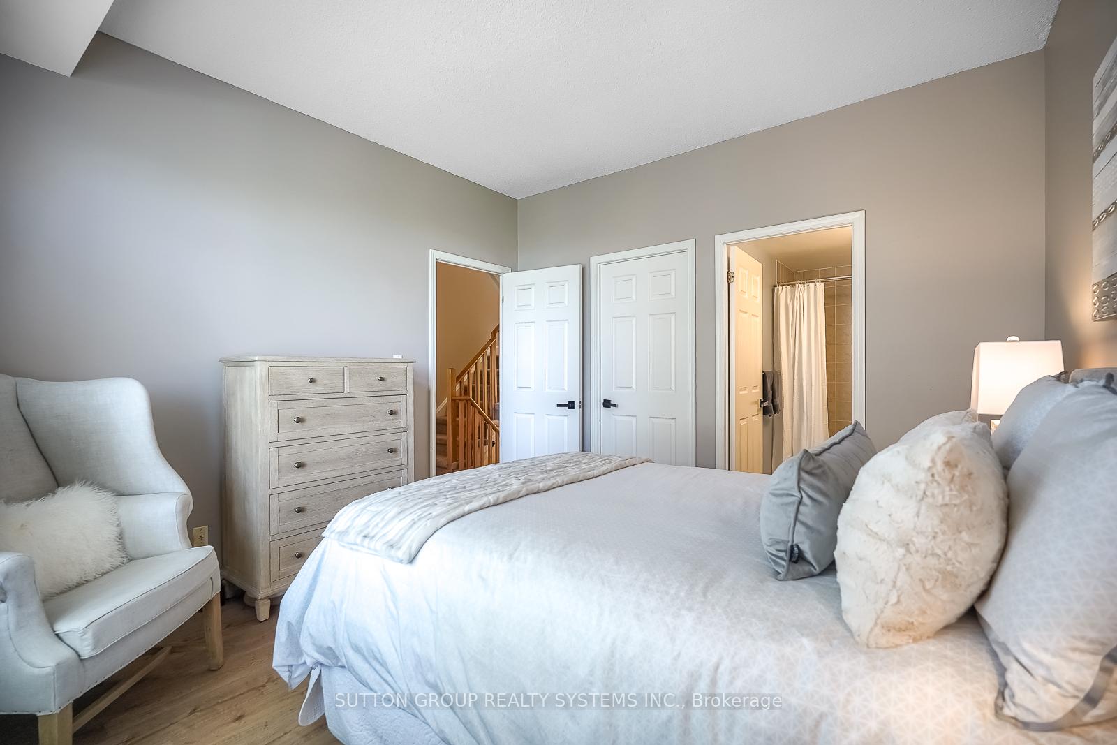 Photo 23 of Unit 323, 32 Stadium Road, Toronto, Niagara — HOMEH