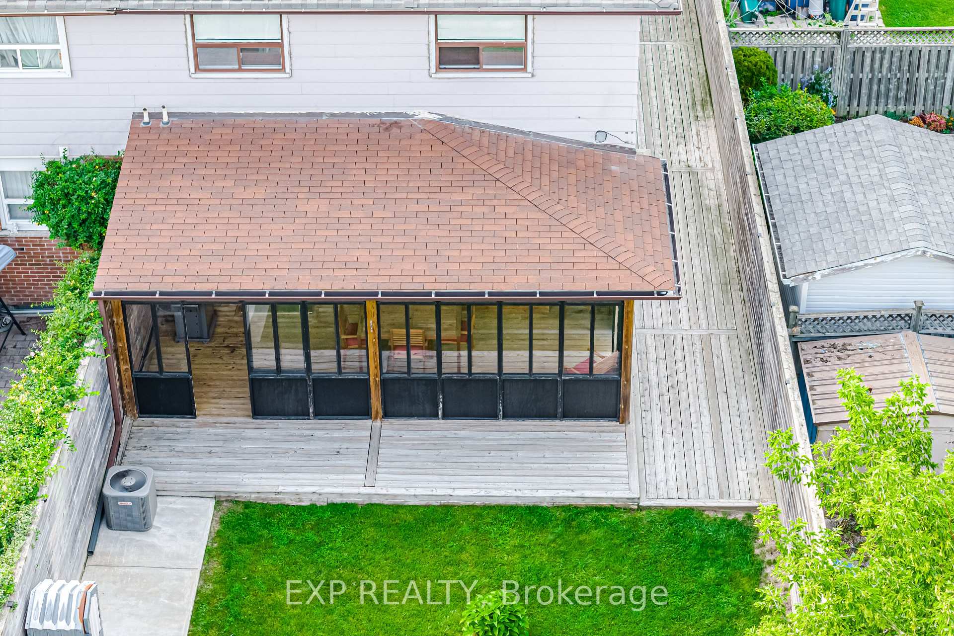 Photo 48 of 106 Hanson Road, Mississauga, Fairview — HOMEH