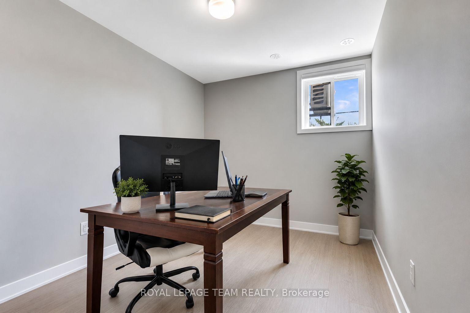 Photo 14 of 512 Mishi Private, Ottawa, CFB Rockcliffe and Area — HOMEH