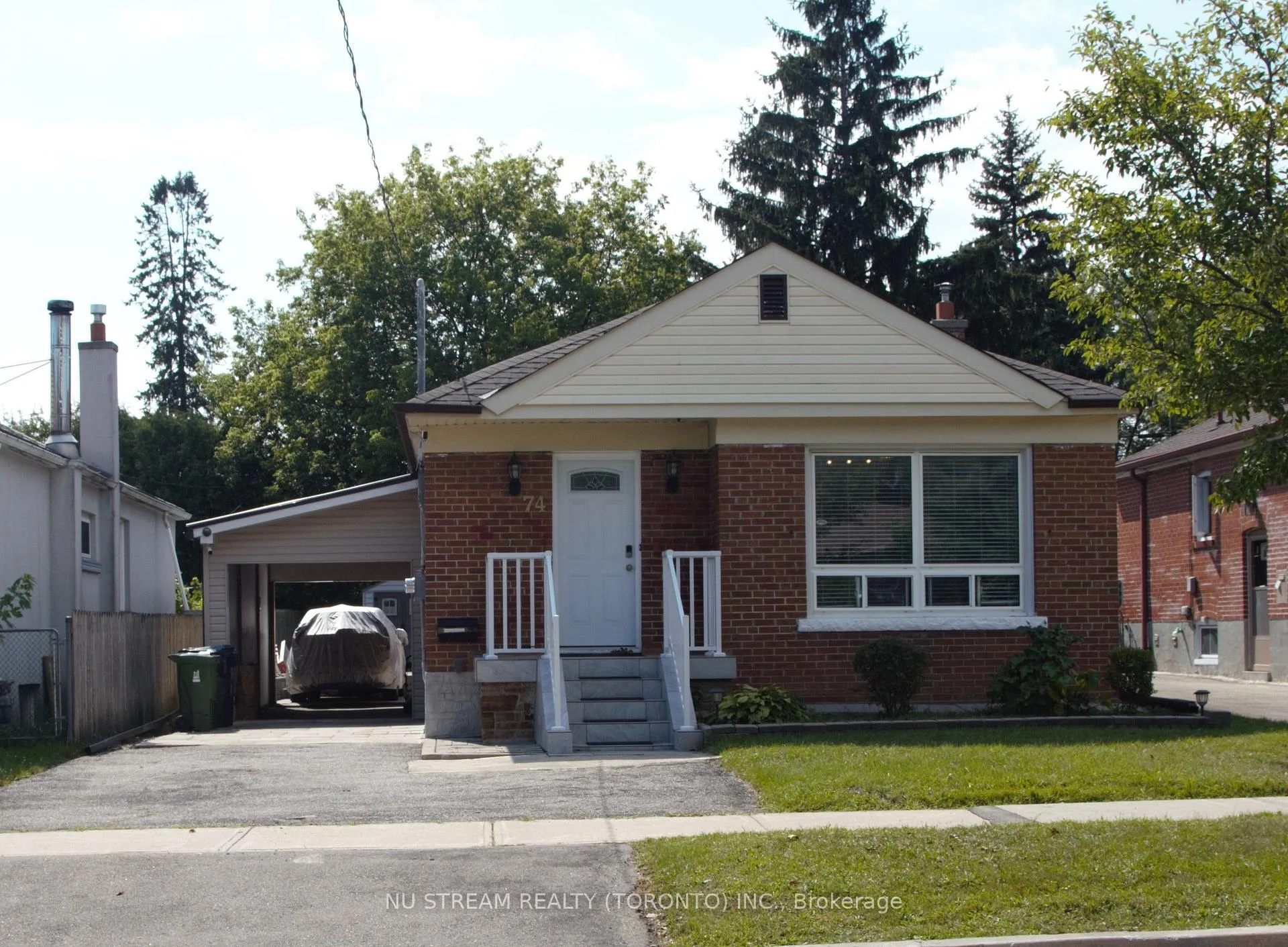 Photo 2 of 74 Wye Valley Road, Scarborough, Dorset Park — HOMEH