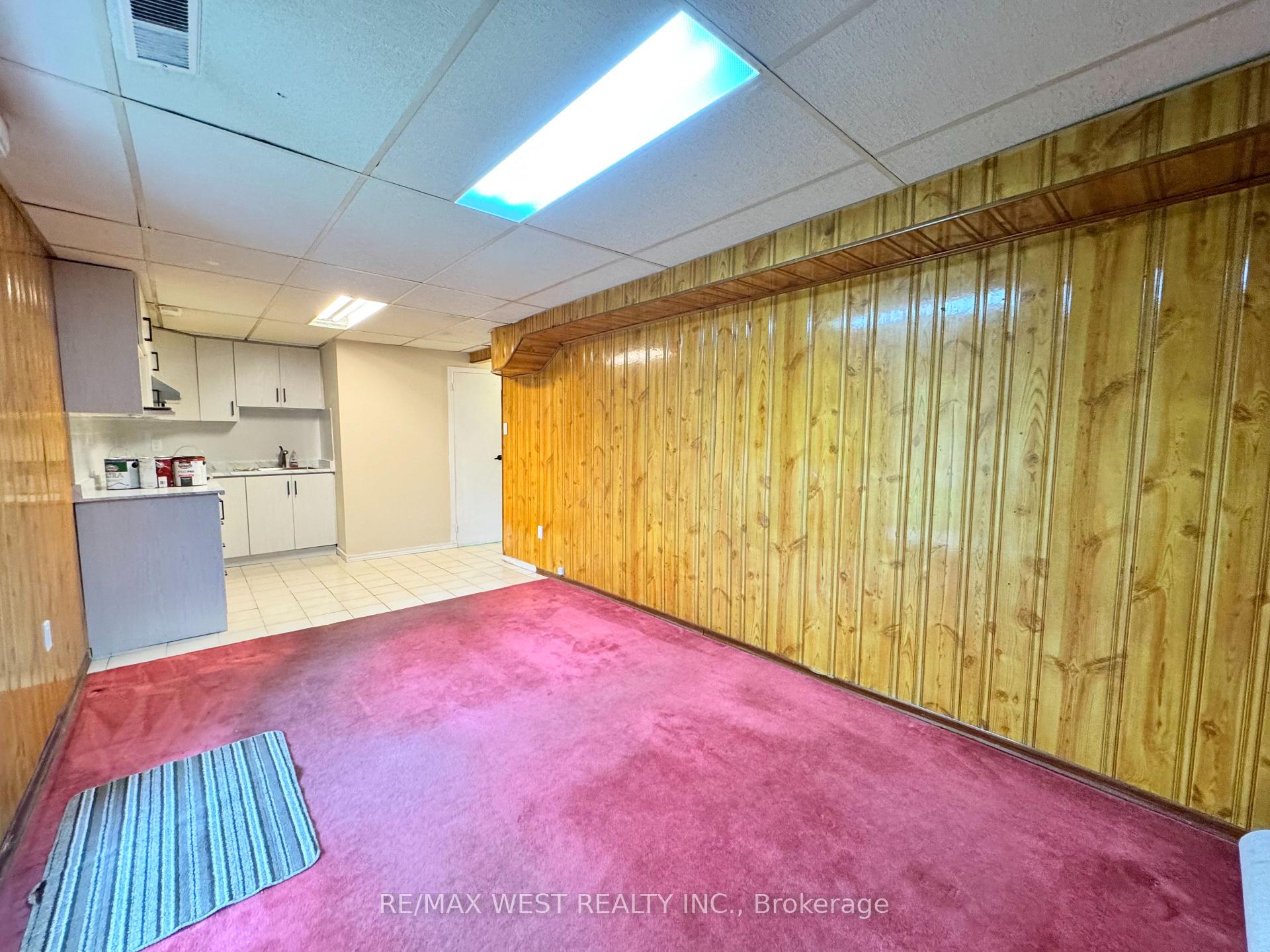 Photo 23 of 26 Brownridge Crescent, Etobicoke, West Humber-Clairville — HOMEH