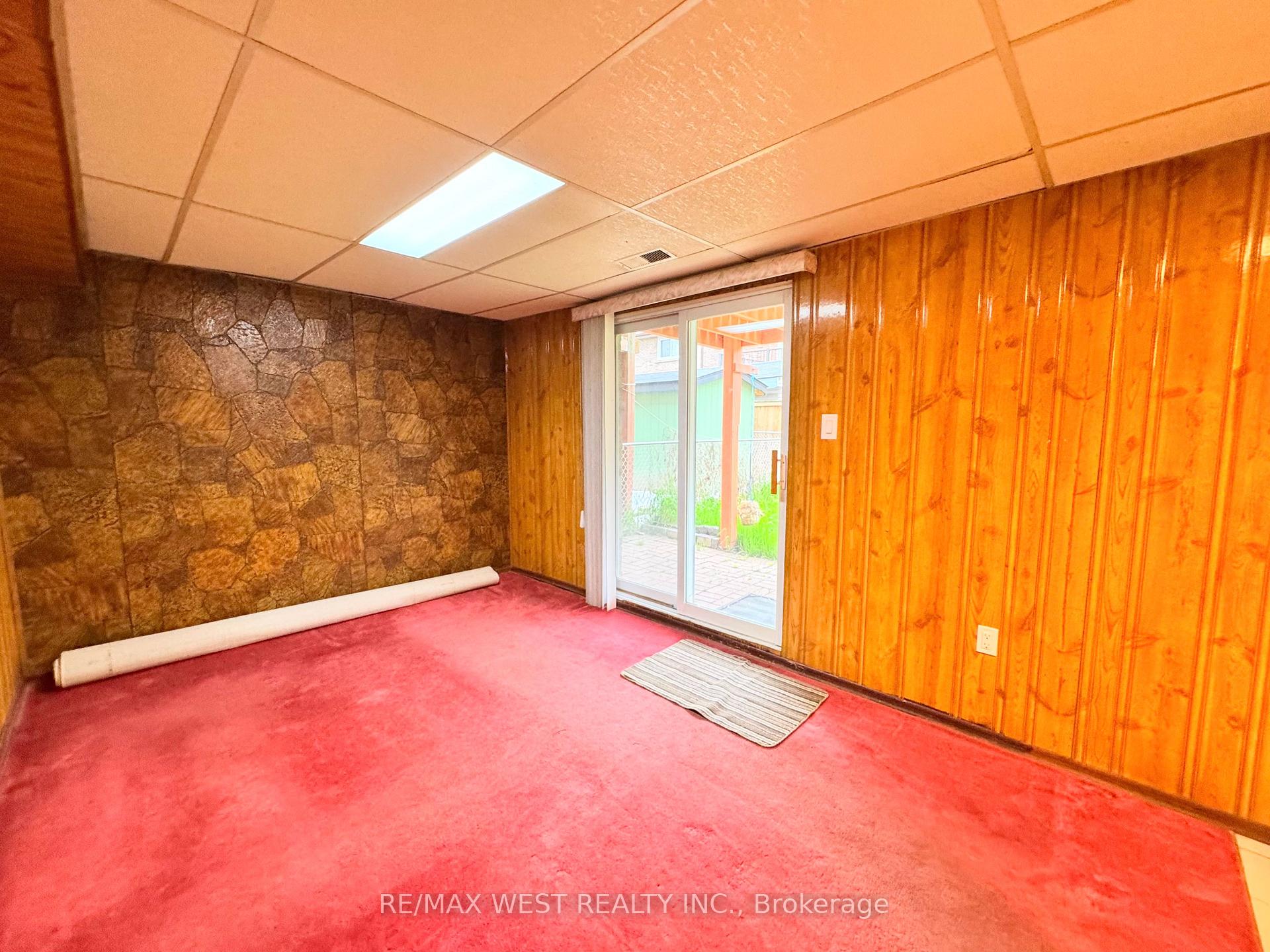 Photo 25 of 26 Brownridge Crescent, Etobicoke, West Humber-Clairville — HOMEH