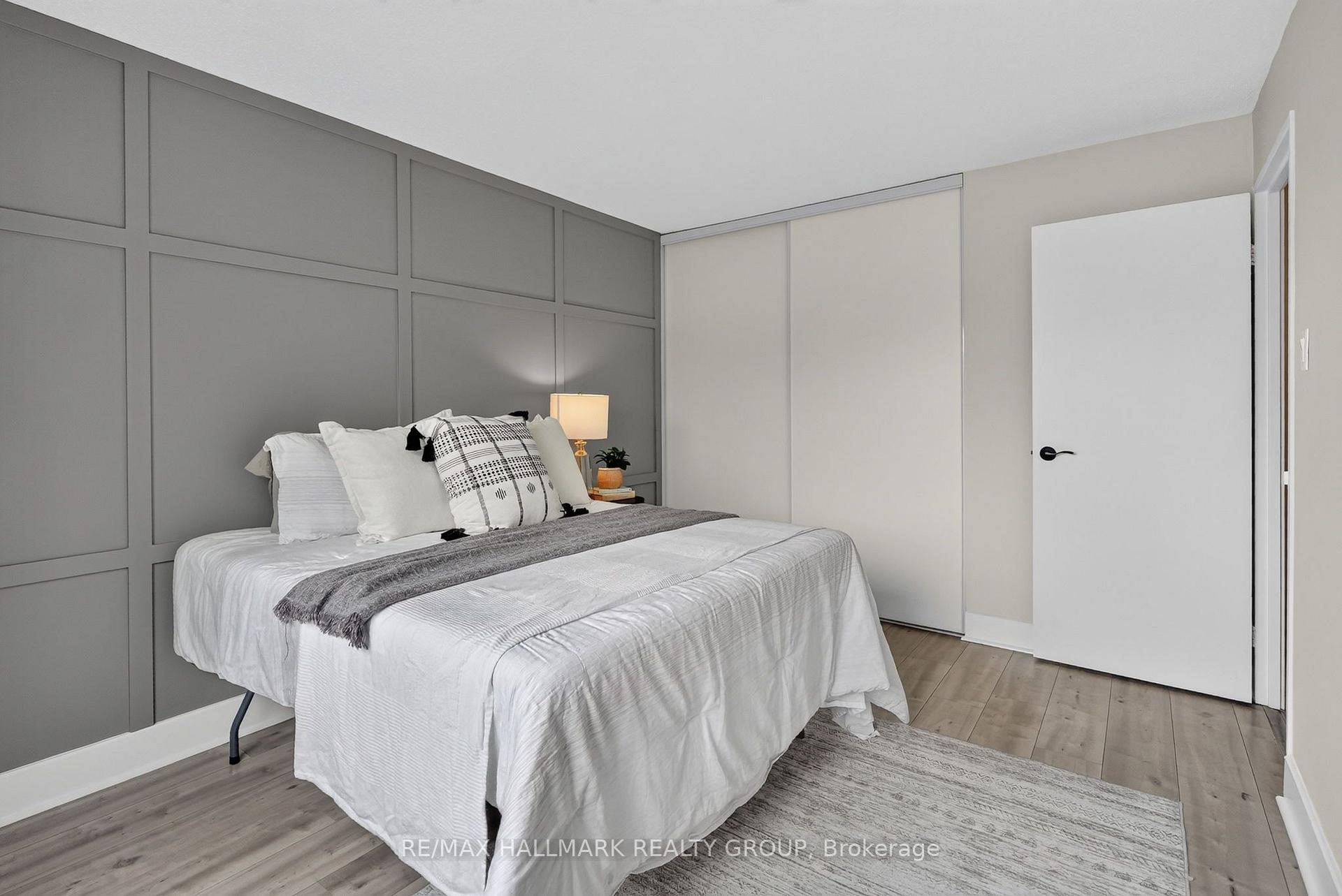 Photo 19 of 2998 Fairlea Crescent, Ottawa, Heron Gate/Industrial Park — HOMEH