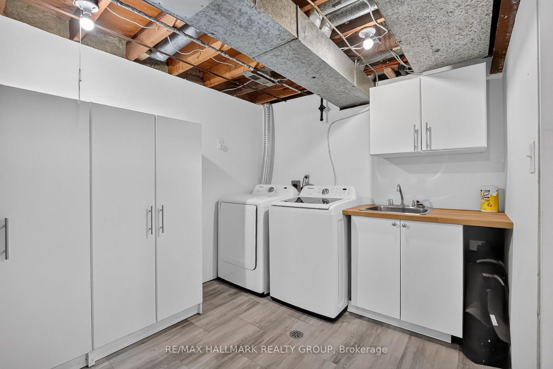 Photo 32 of 2998 Fairlea Crescent, Ottawa, Heron Gate/Industrial Park — HOMEH