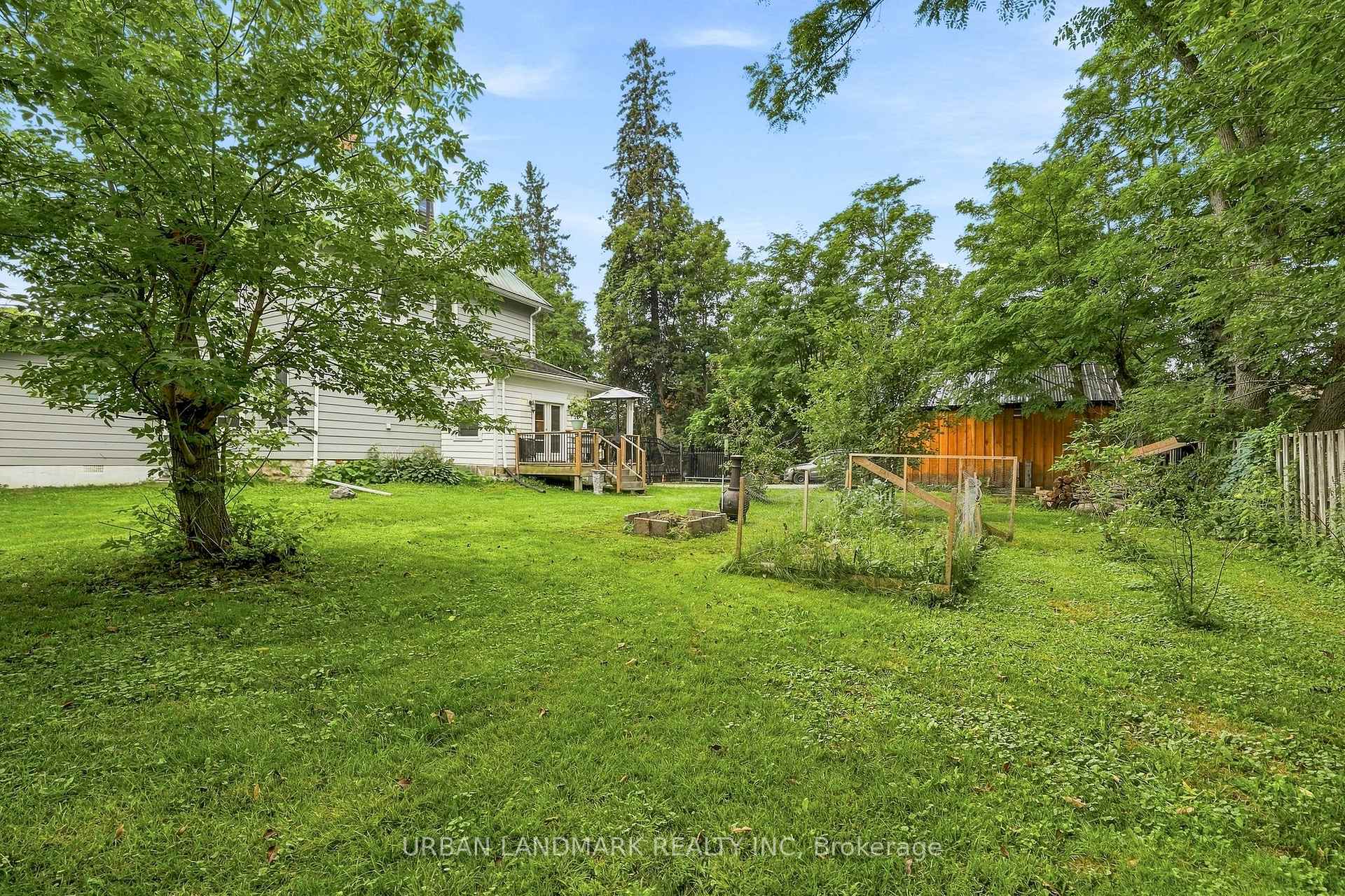 Photo 43 of 158 St Lawrence Street E, Centre Hastings — HOMEH