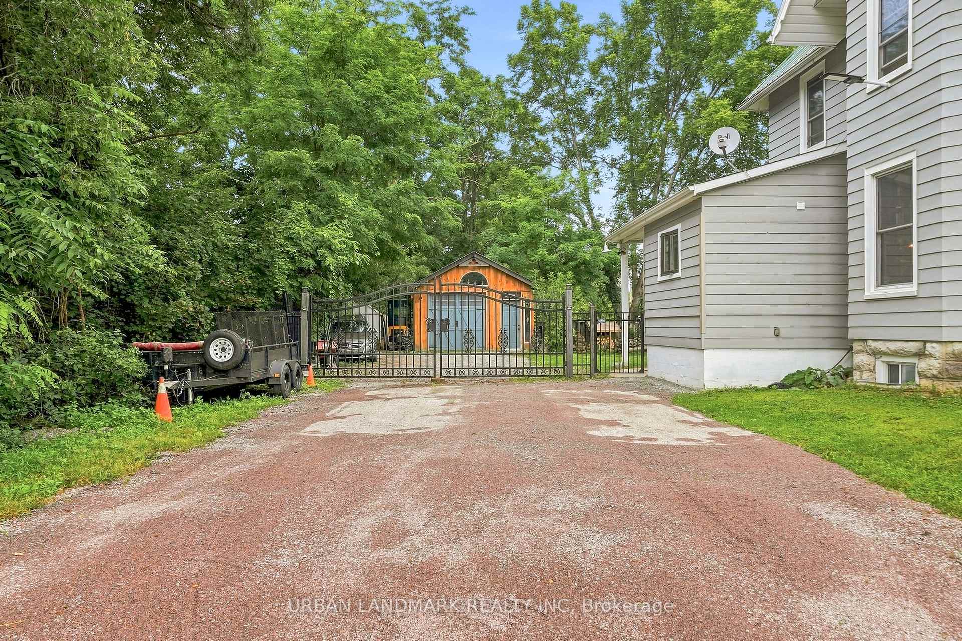 Photo 44 of 158 St Lawrence Street E, Centre Hastings — HOMEH