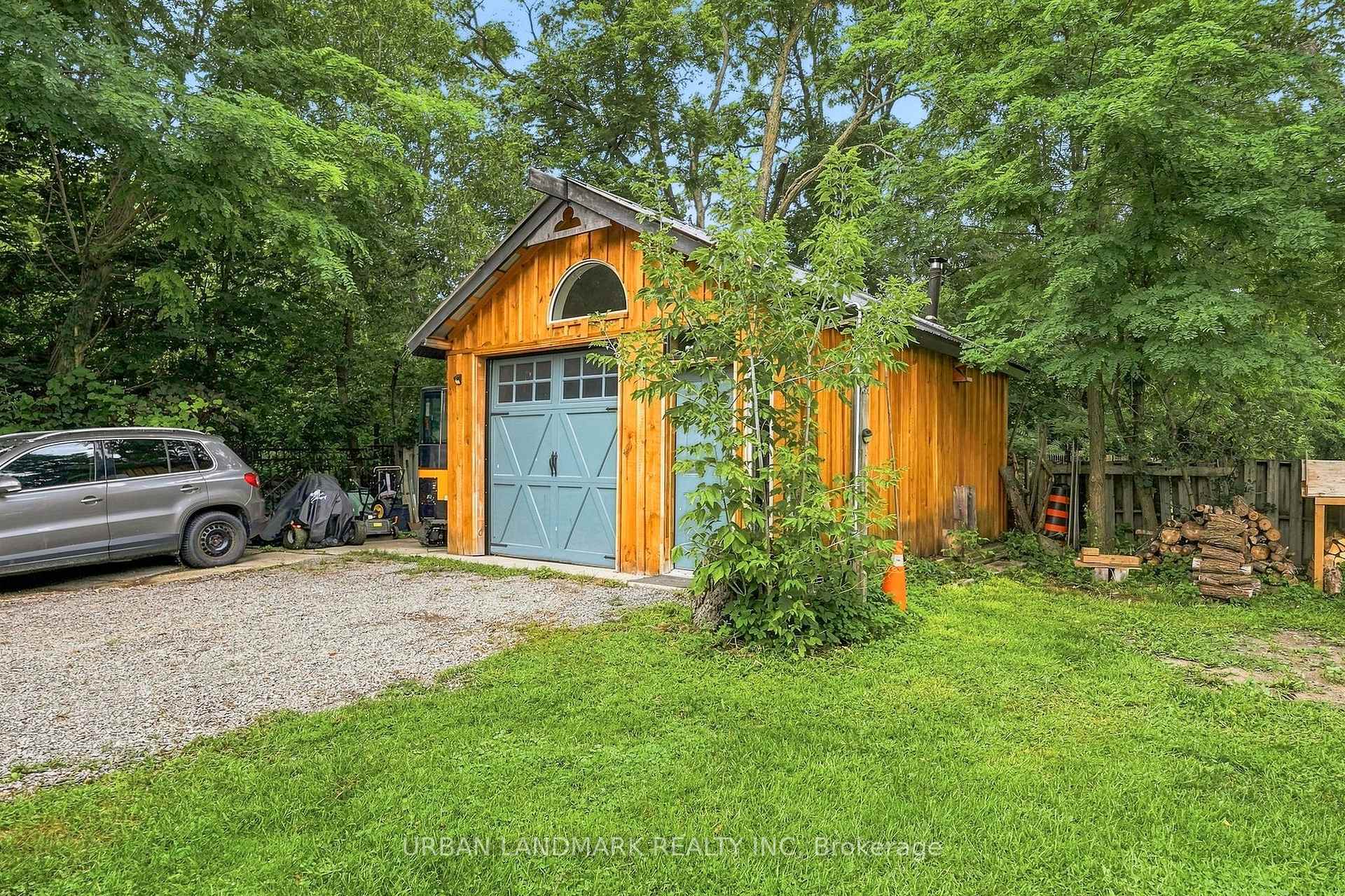 Photo 45 of 158 St Lawrence Street E, Centre Hastings — HOMEH
