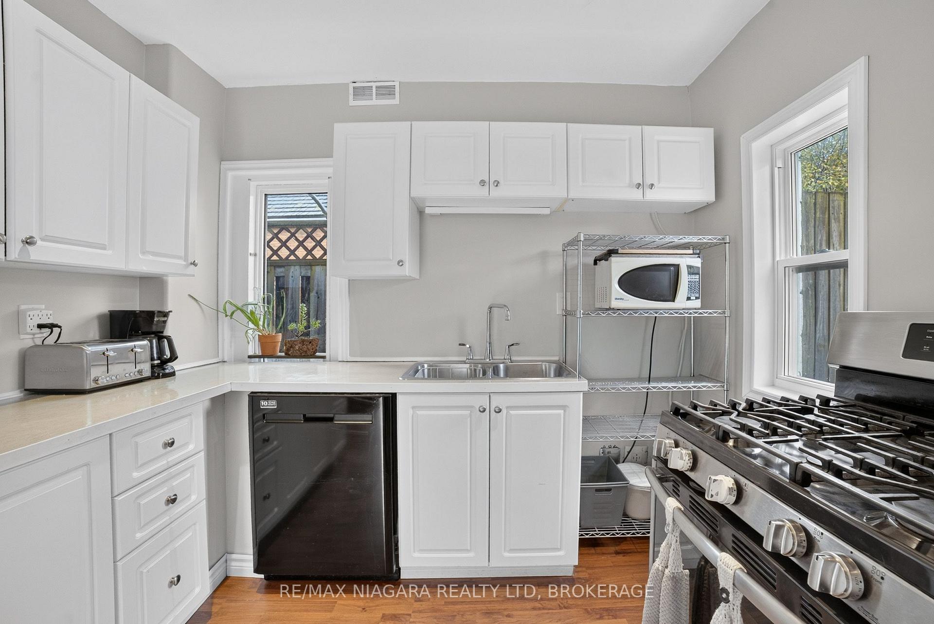 Photo 18 of 6303 Ker Street, Niagara Falls, Dorchester — HOMEH