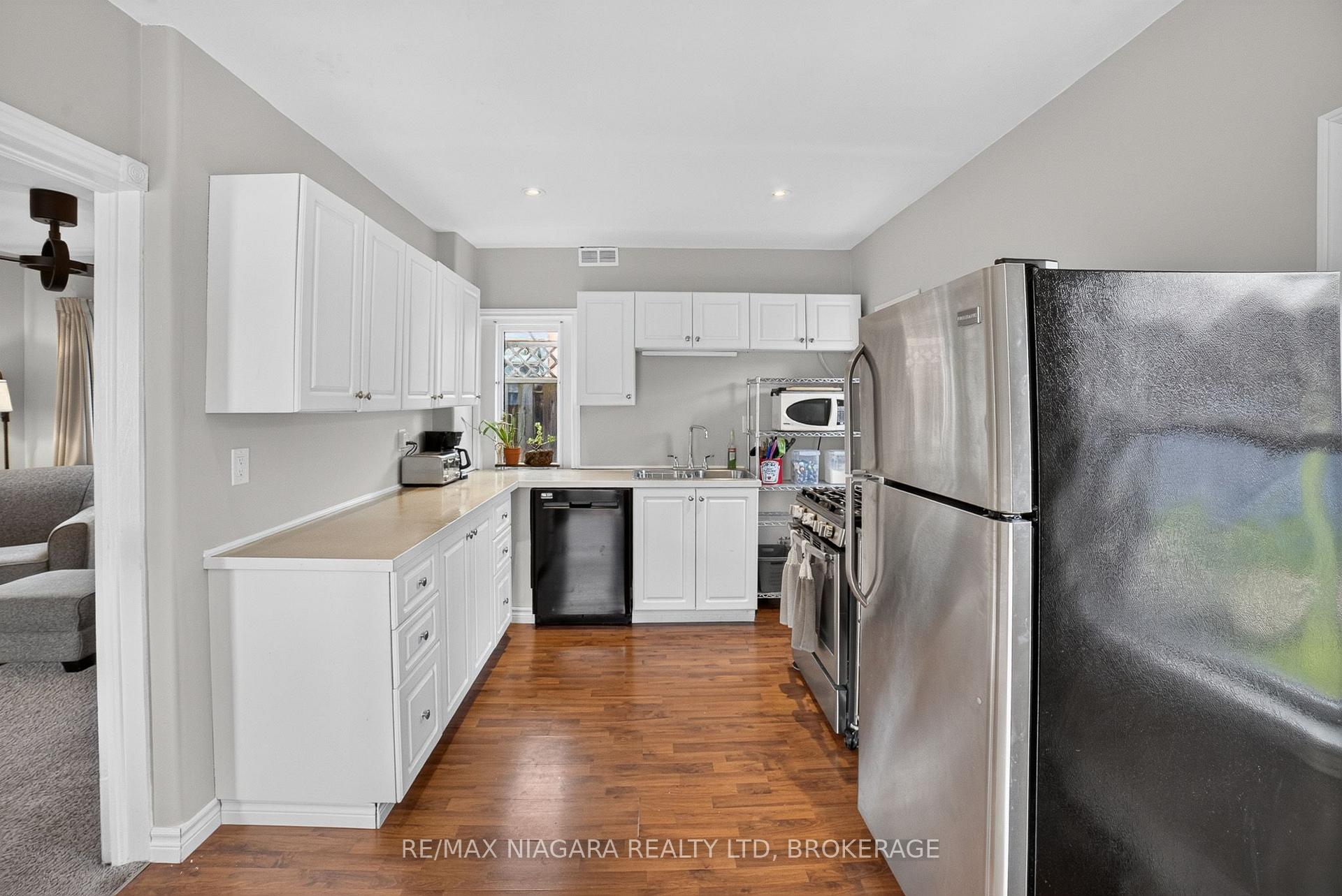 Photo 19 of 6303 Ker Street, Niagara Falls, Dorchester — HOMEH