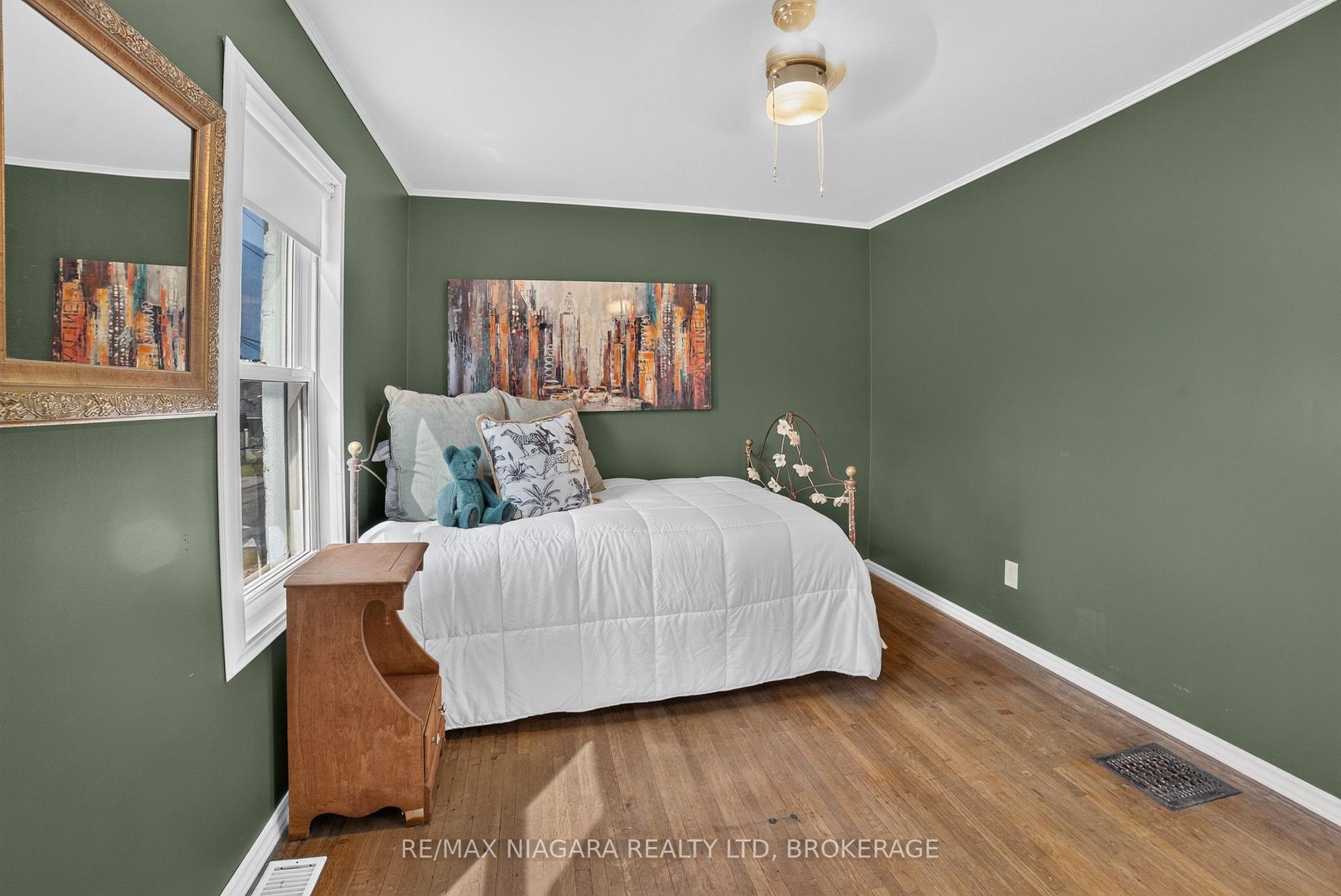 Photo 26 of 6303 Ker Street, Niagara Falls, Dorchester — HOMEH