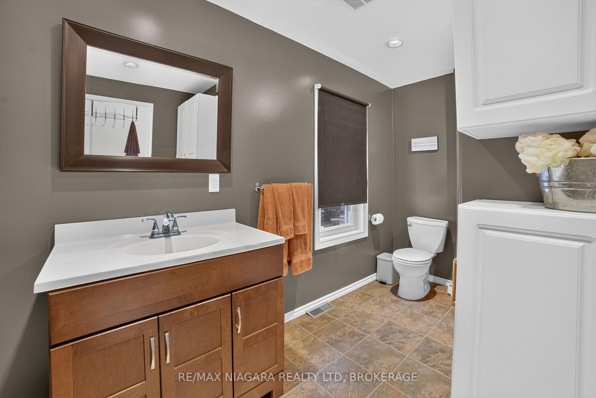 Photo 28 of 6303 Ker Street, Niagara Falls, Dorchester — HOMEH