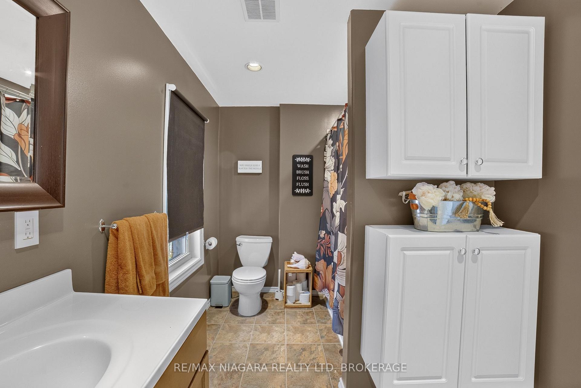 Photo 30 of 6303 Ker Street, Niagara Falls, Dorchester — HOMEH
