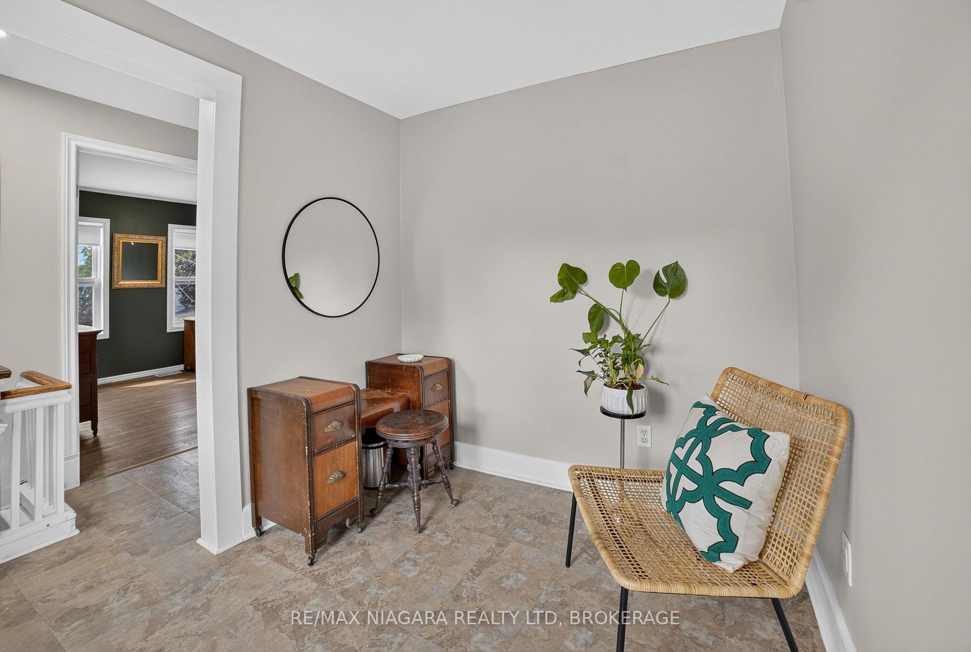Photo 34 of 6303 Ker Street, Niagara Falls, Dorchester — HOMEH