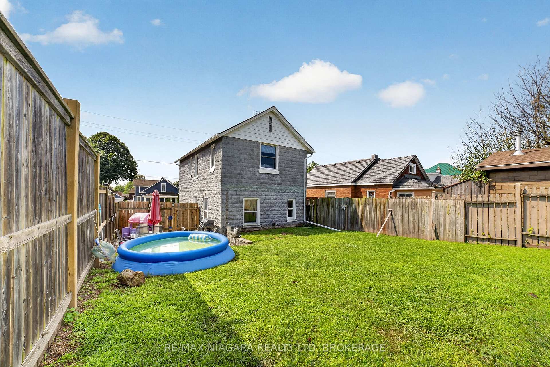 Photo 40 of 6303 Ker Street, Niagara Falls, Dorchester — HOMEH