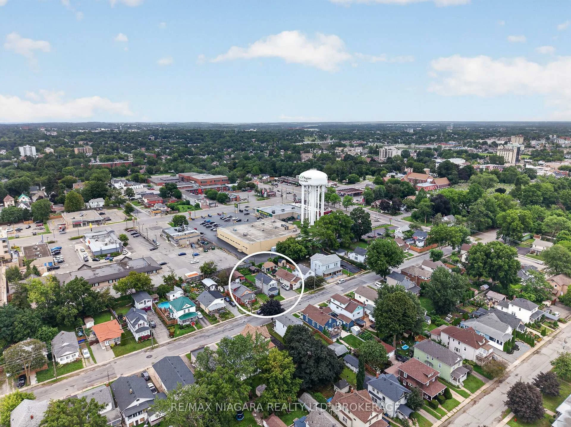Photo 6 of 6303 Ker Street, Niagara Falls, Dorchester — HOMEH