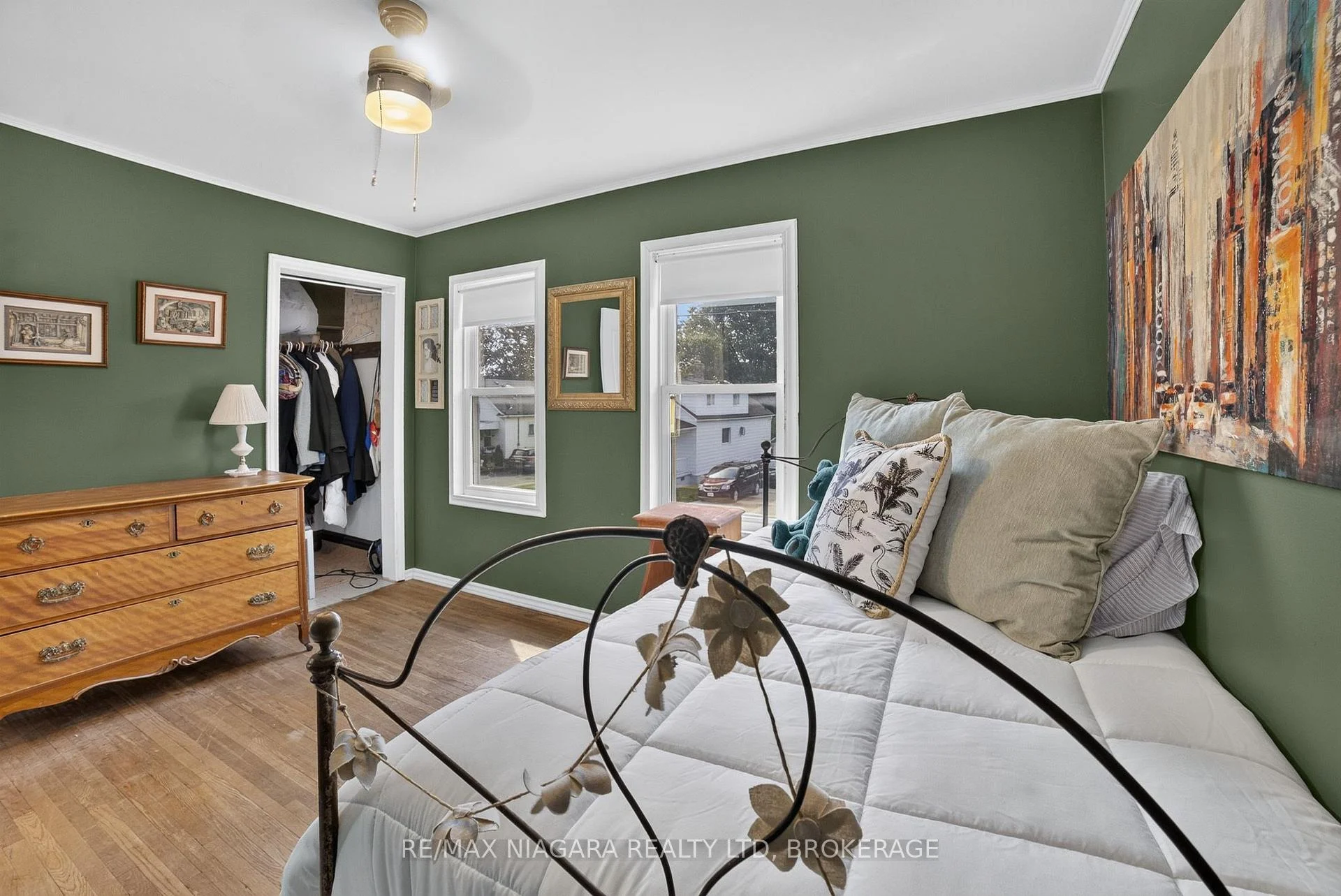 Photo 27 of 6303 Ker Street, Niagara Falls, Dorchester — HOMEH