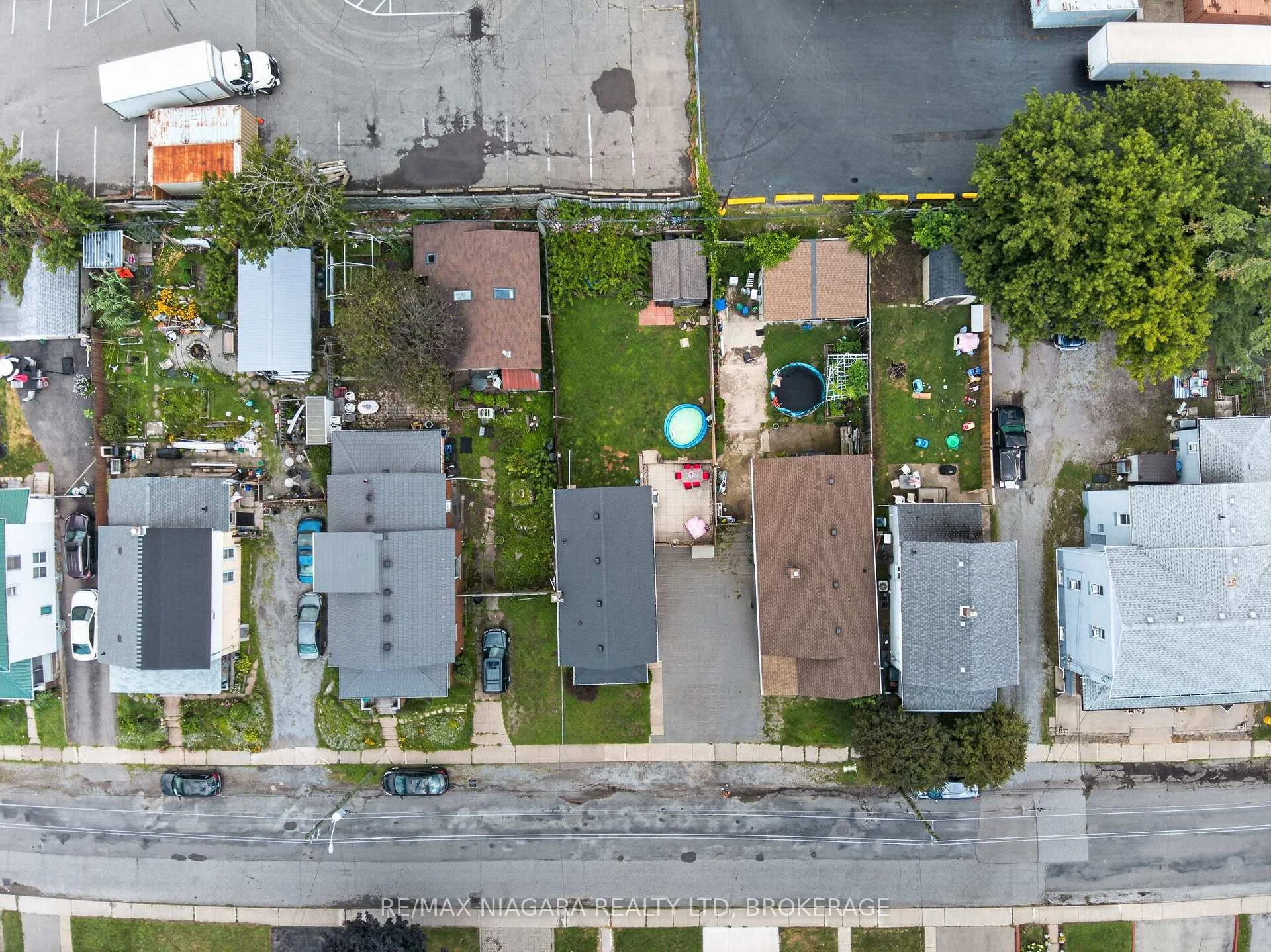 Photo 42 of 6303 Ker Street, Niagara Falls, Dorchester — HOMEH