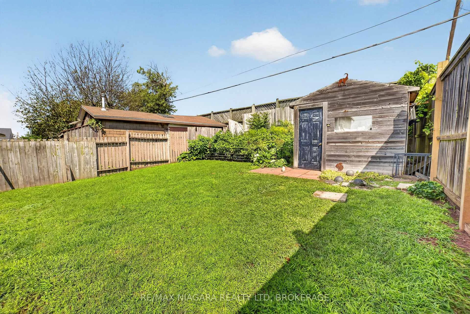 Photo 45 of 6303 Ker Street, Niagara Falls, Dorchester — HOMEH