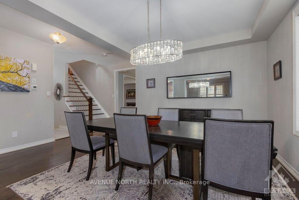 Photo 4 of 190 Bartonia Circle, Ottawa, Avalon West — HOMEH