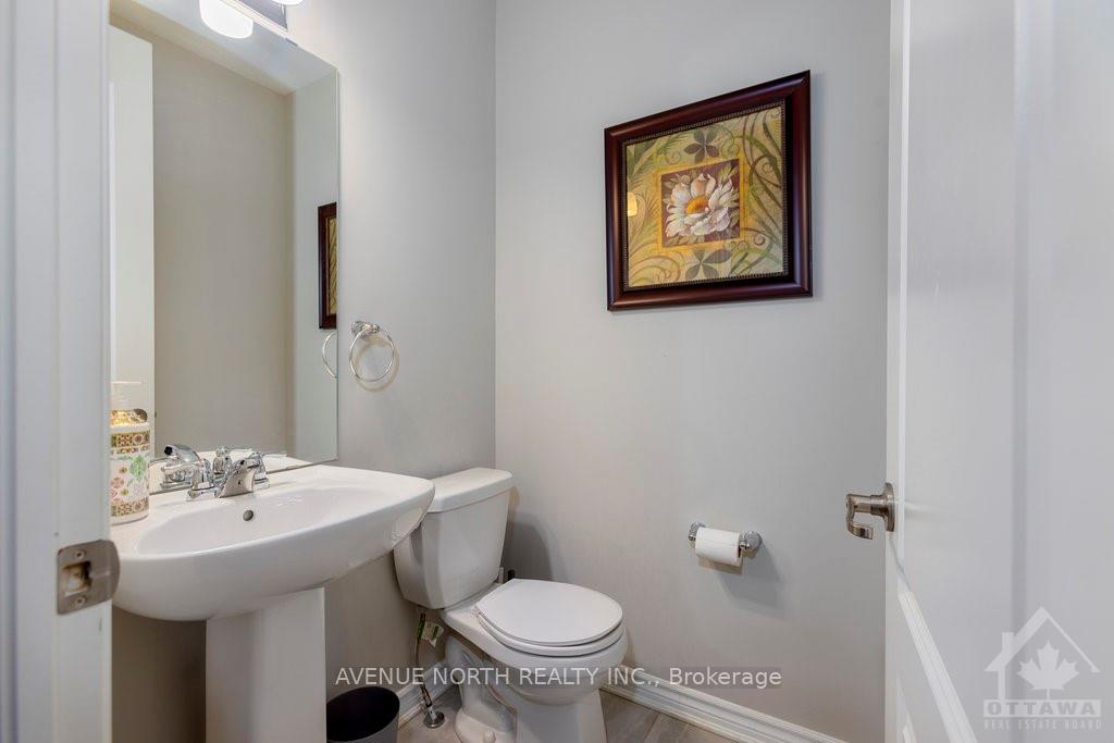 Photo 13 of 190 Bartonia Circle, Ottawa, Avalon West — HOMEH