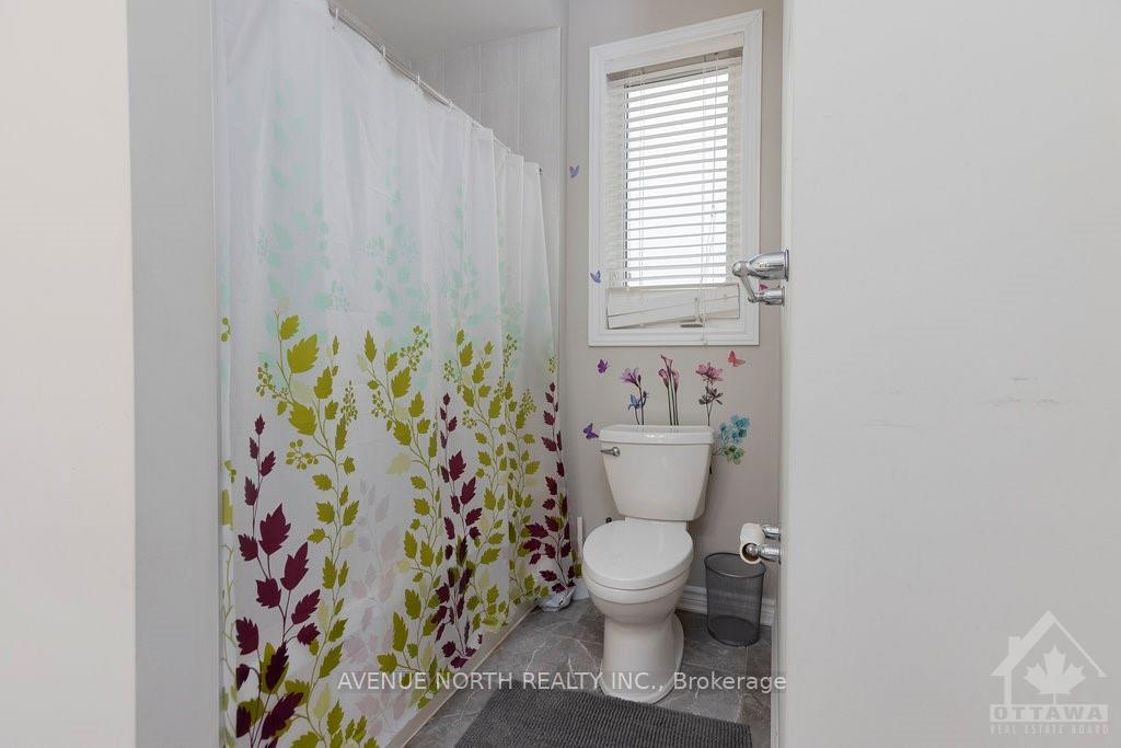 Photo 17 of 190 Bartonia Circle, Ottawa, Avalon West — HOMEH
