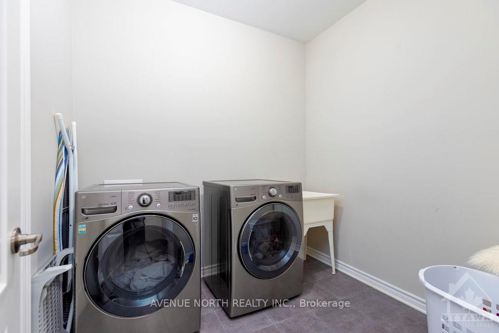Photo 23 of 190 Bartonia Circle, Ottawa, Avalon West — HOMEH
