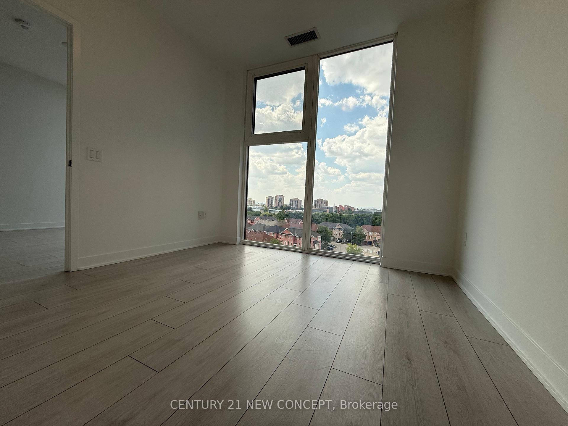Photo 9 of Unit 712, 260 Malta Avenue, Brampton, Fletcher's Creek South — HOMEH