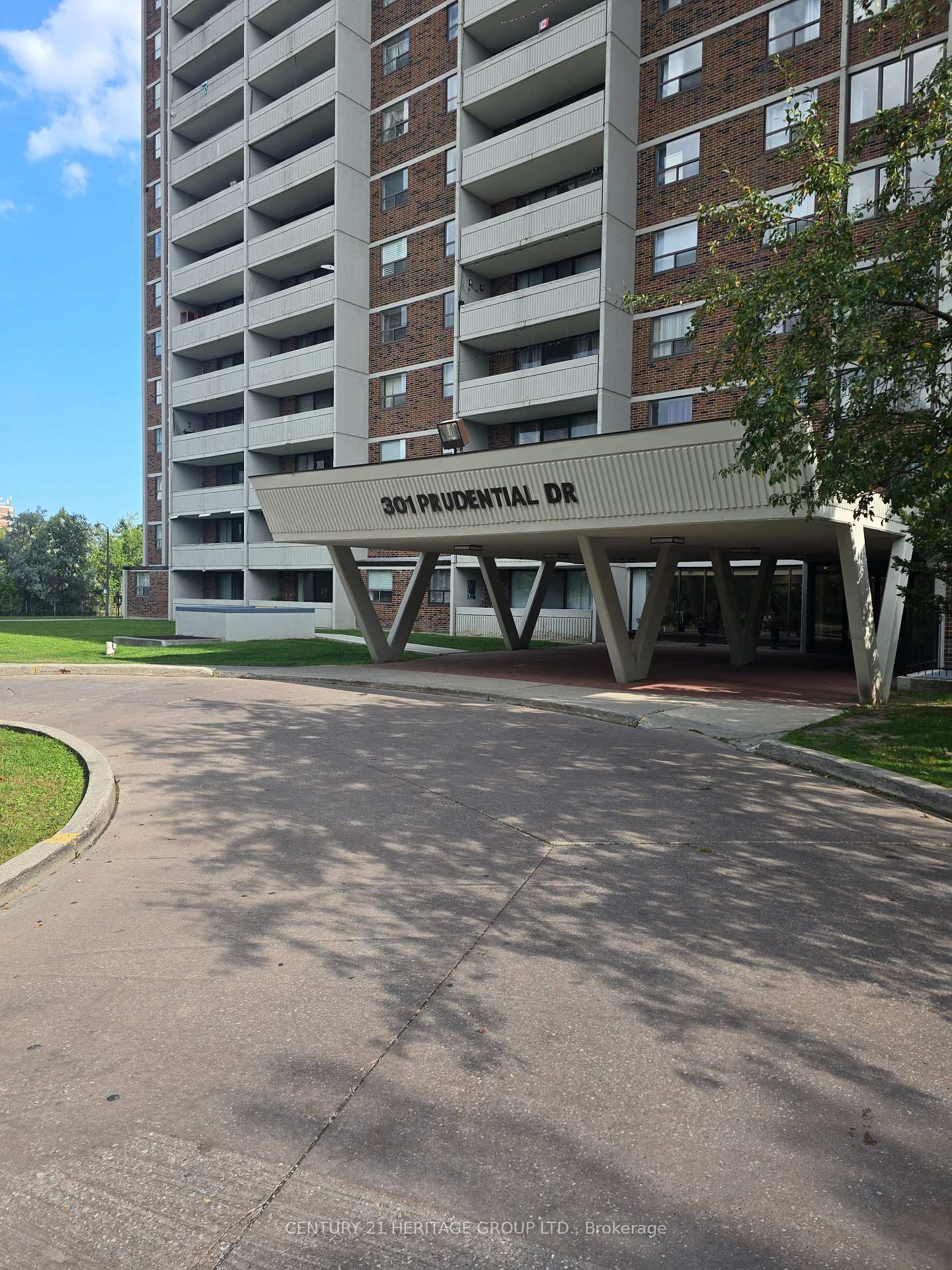 Photo 2 of Unit 1708, 301 Prudential Drive, Scarborough, Dorset Park — HOMEH