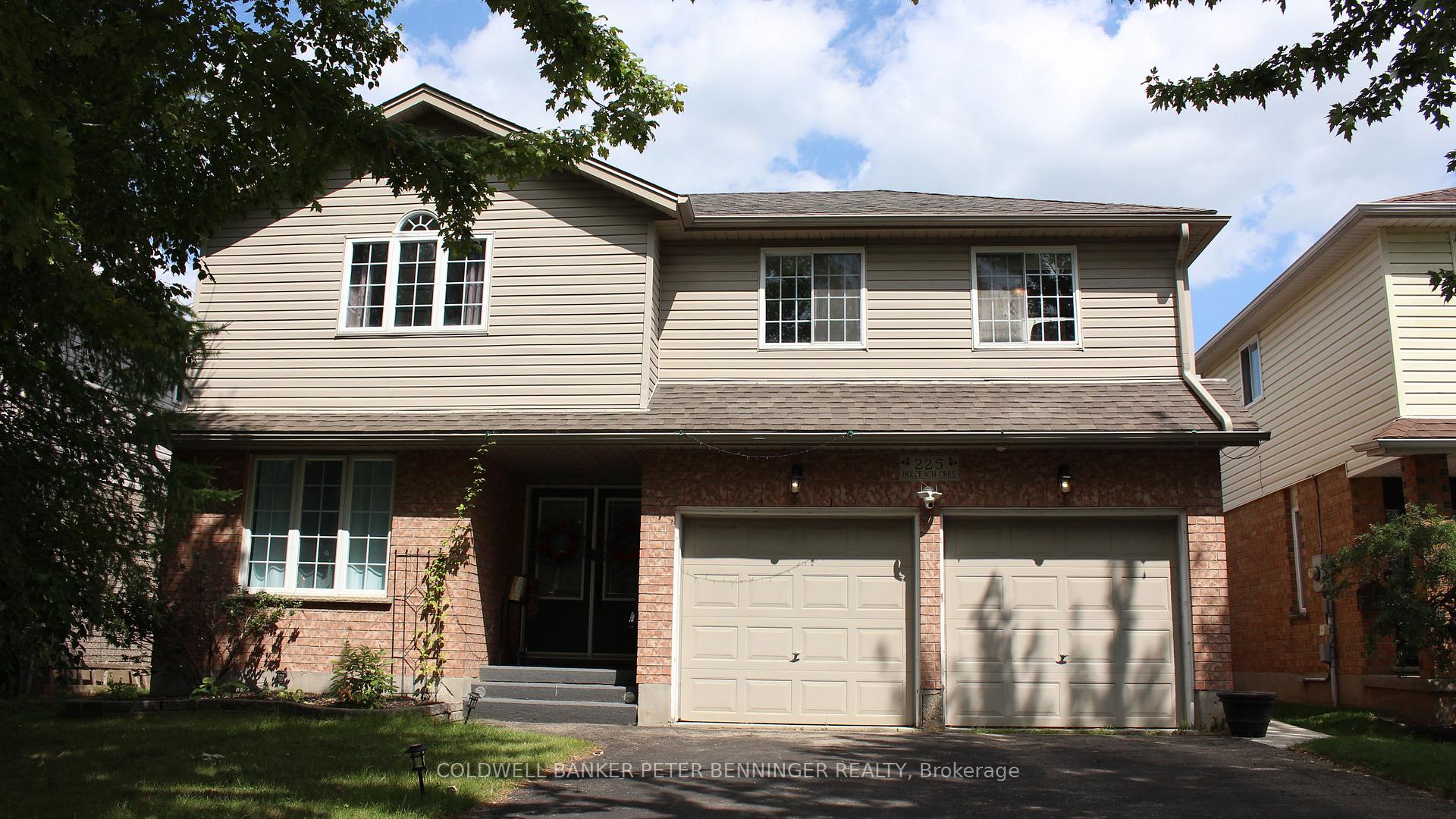 Photo 1 of 225 Holbeach Crescent, Waterloo, Colonial Acres — HOMEH