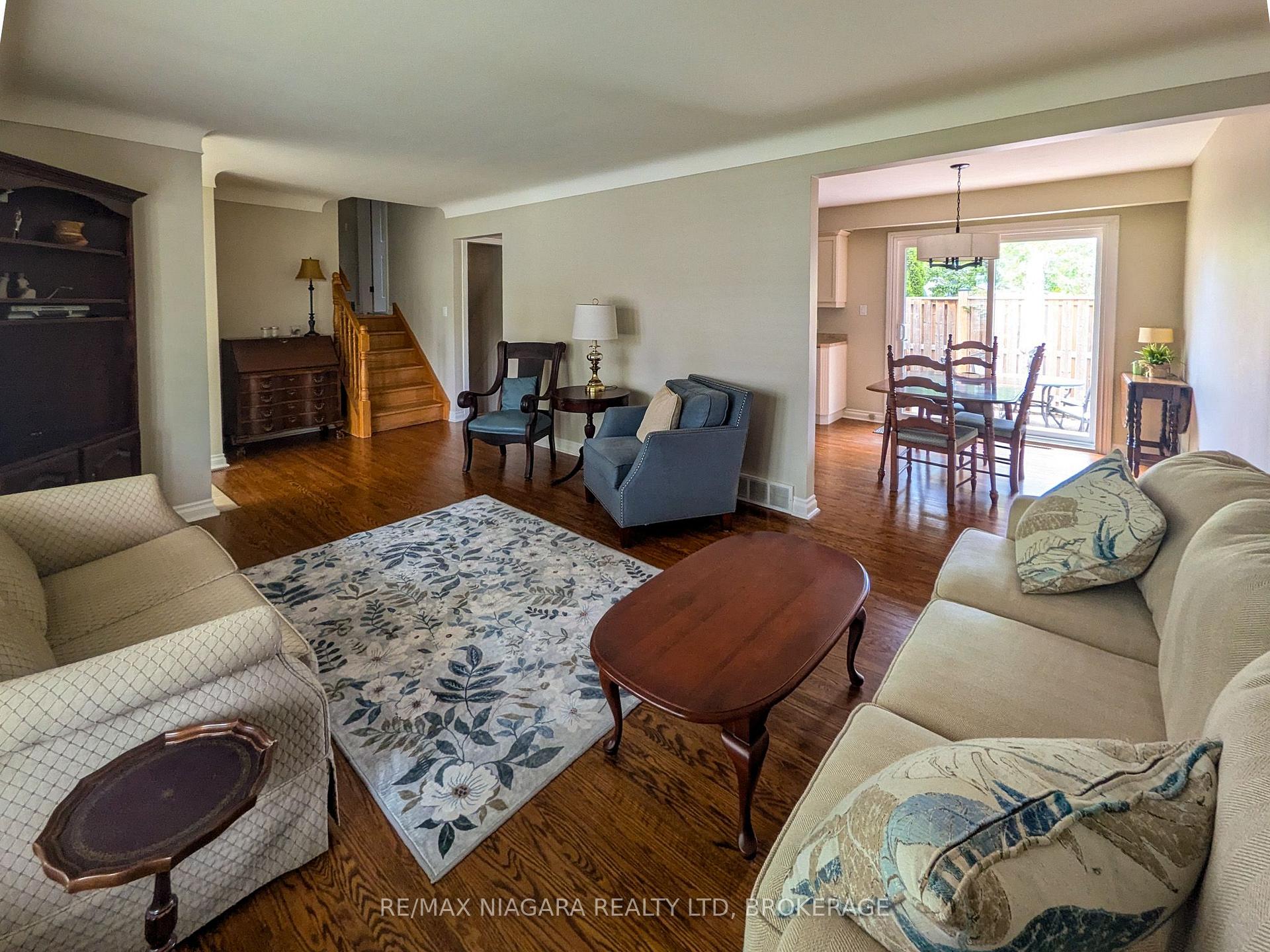 Photo 17 of 3139 Chipman Crescent, Niagara Falls, Chippawa — HOMEH