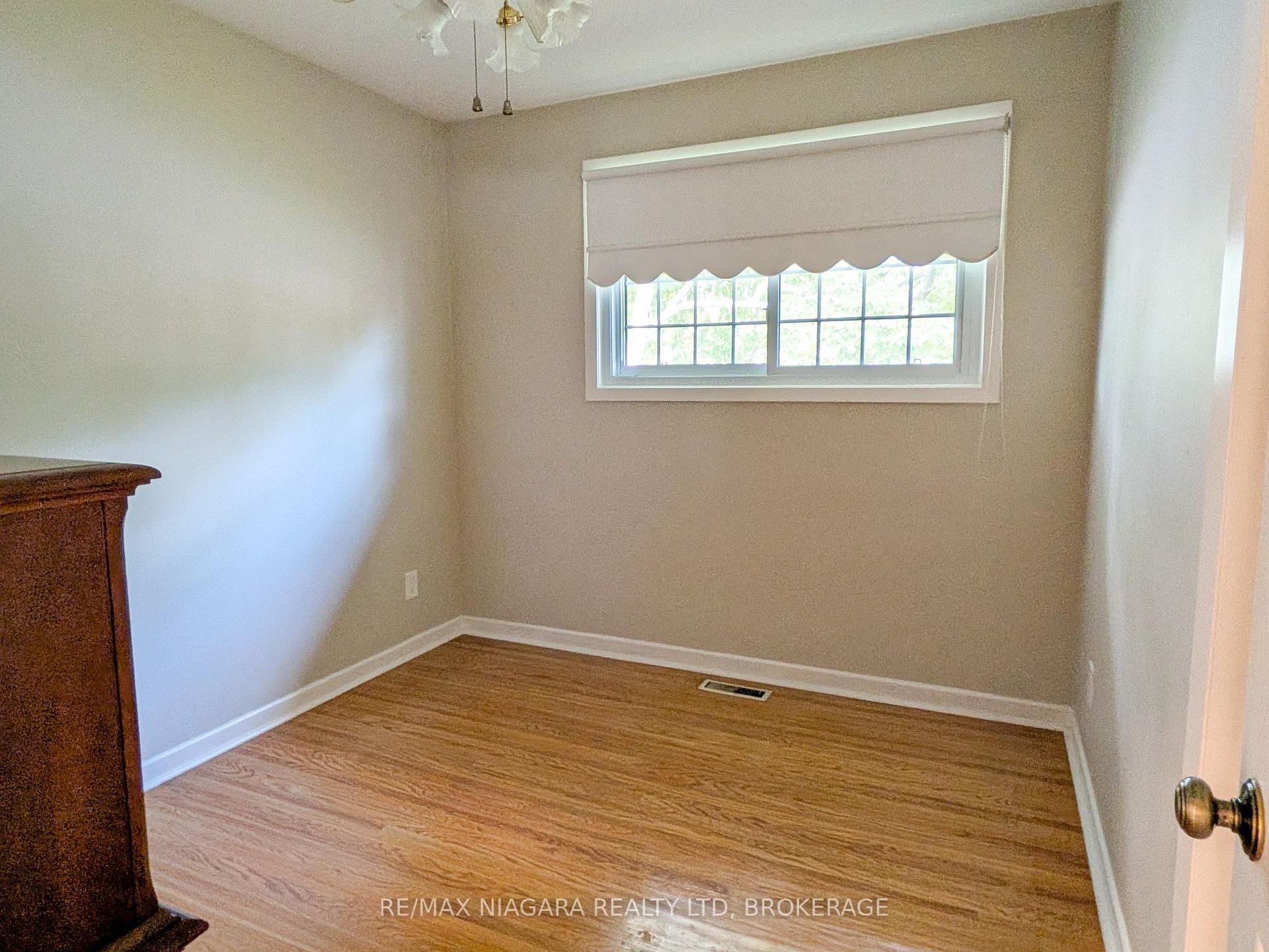 Photo 35 of 3139 Chipman Crescent, Niagara Falls, Chippawa — HOMEH