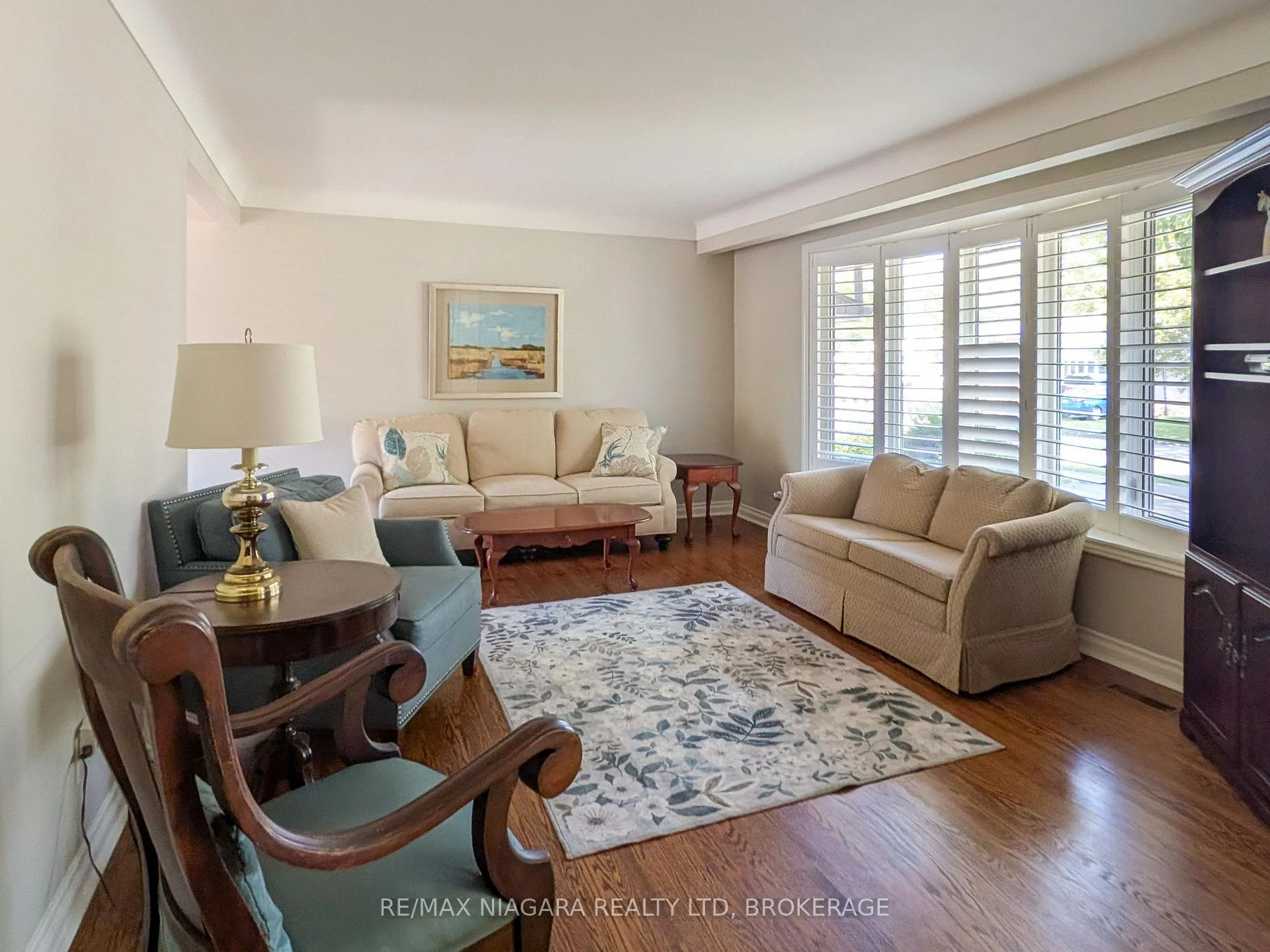 Photo 14 of 3139 Chipman Crescent, Niagara Falls, Chippawa — HOMEH