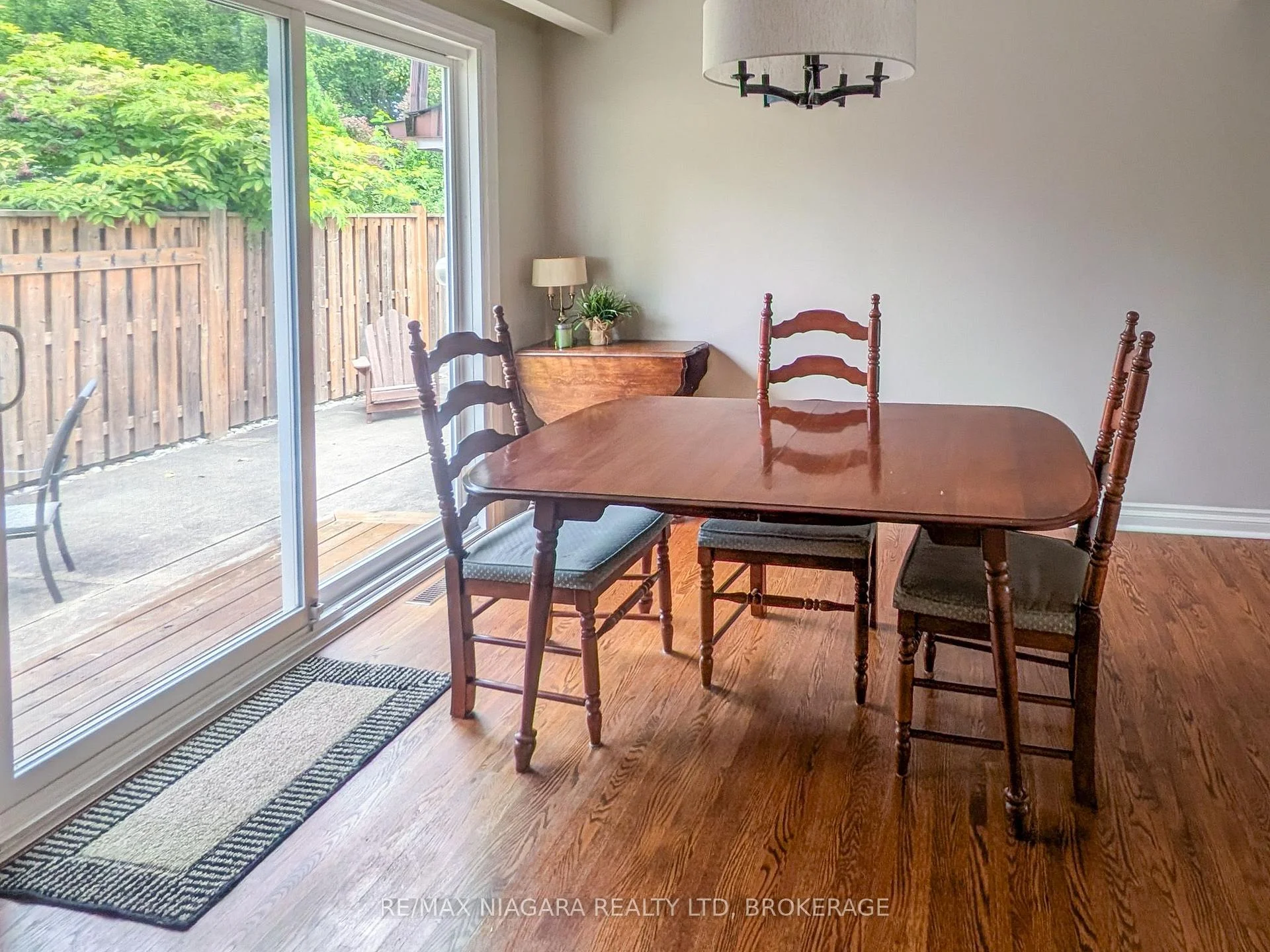 Photo 32 of 3139 Chipman Crescent, Niagara Falls, Chippawa — HOMEH