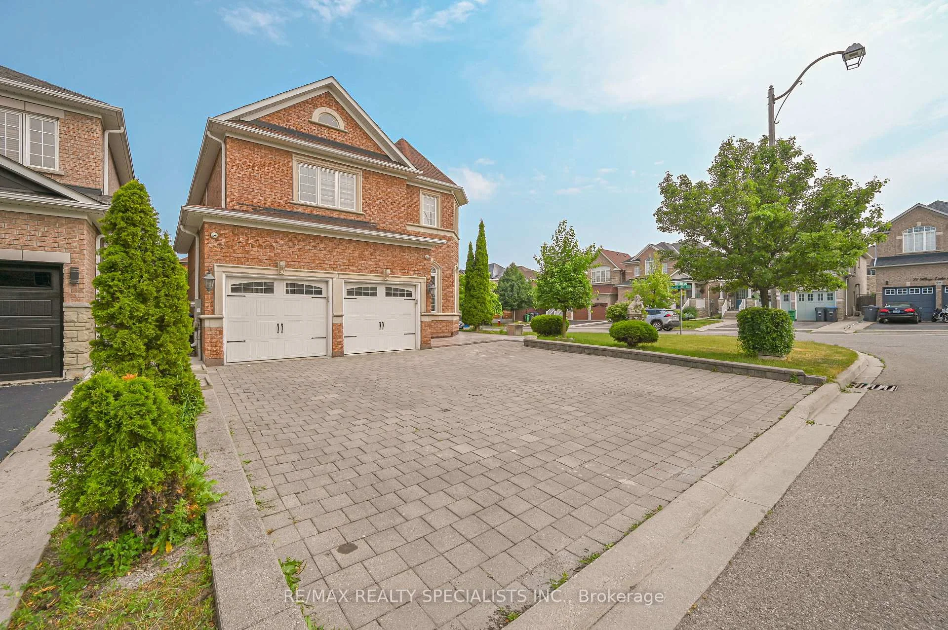 Photo 4 of Unit BSMT, 72 Village Lake Crescent, Brampton, Bramalea North Industrial — HOMEH