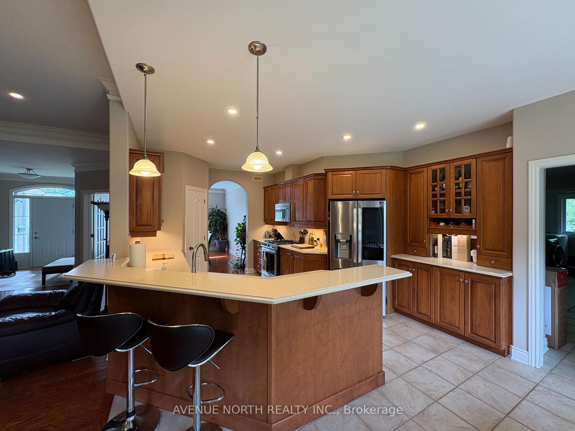 Photo 4 of 6746 Waterside Court, Ottawa, Greely — HOMEH