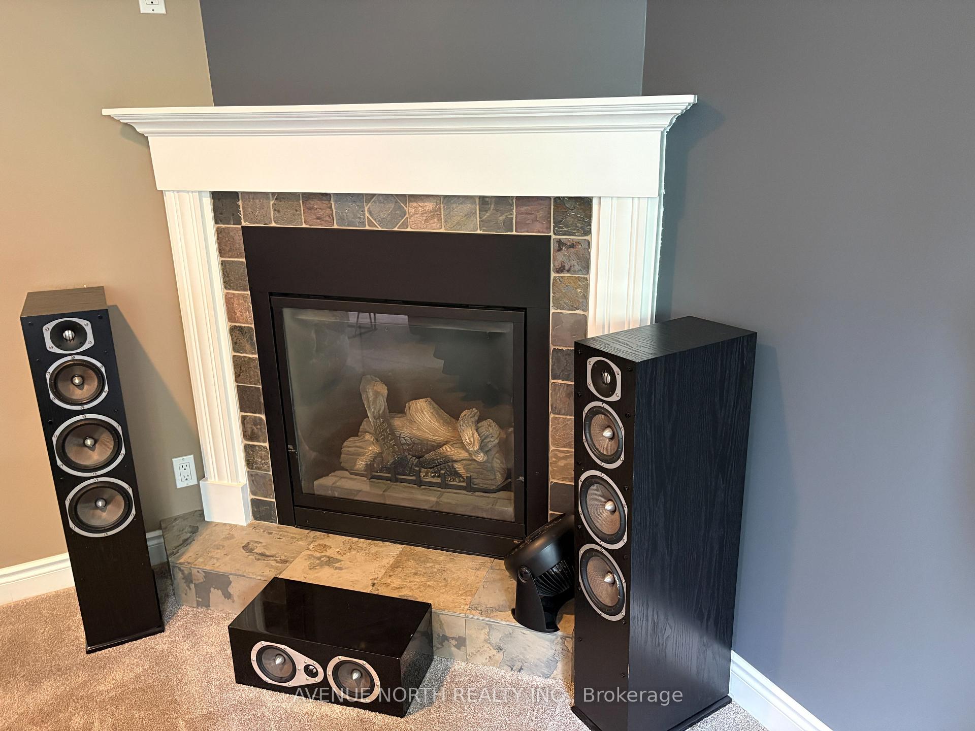 Photo 23 of 6746 Waterside Court, Ottawa, Greely — HOMEH
